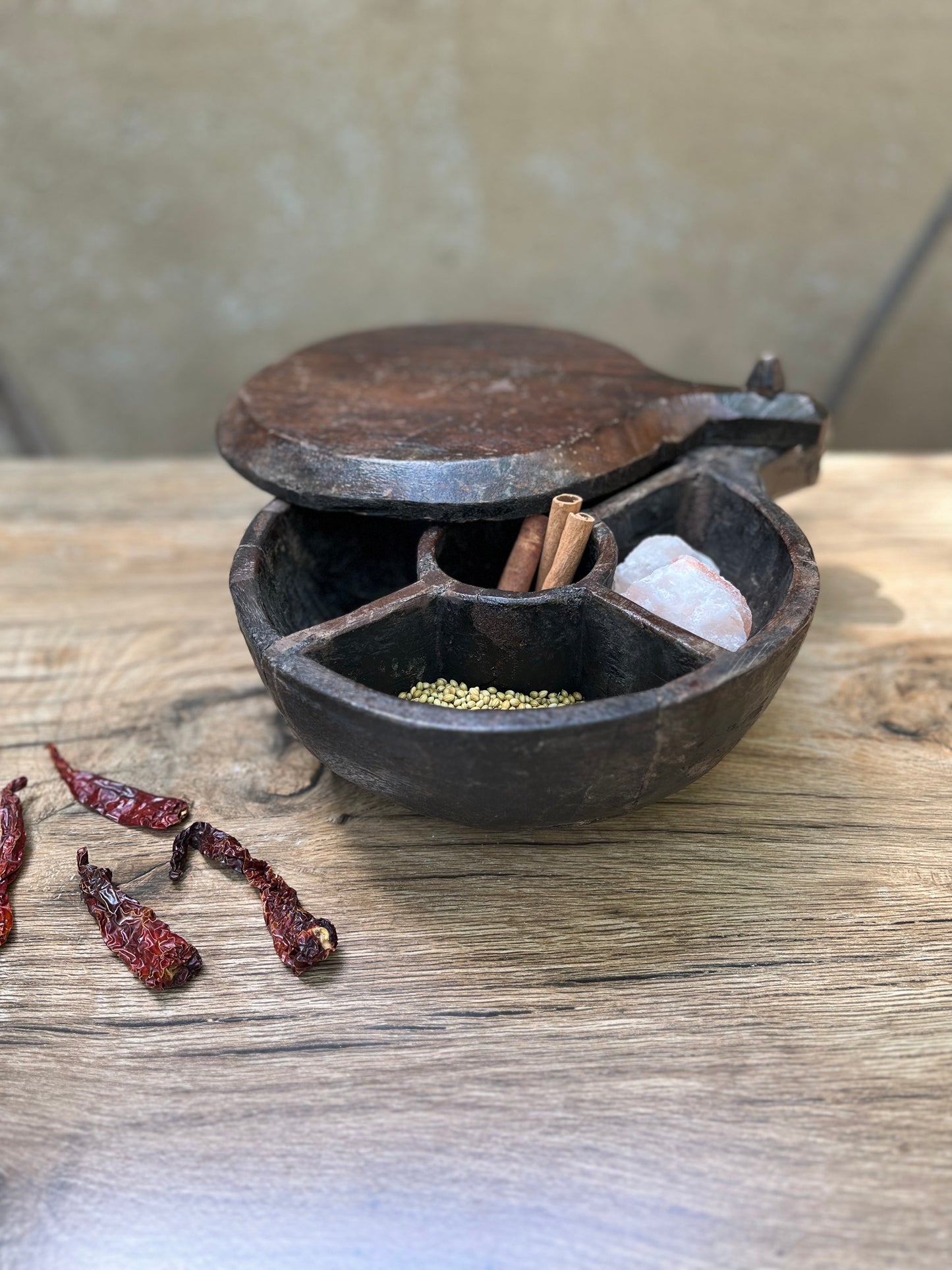 Vintage Traditional Round Spice Masala Box