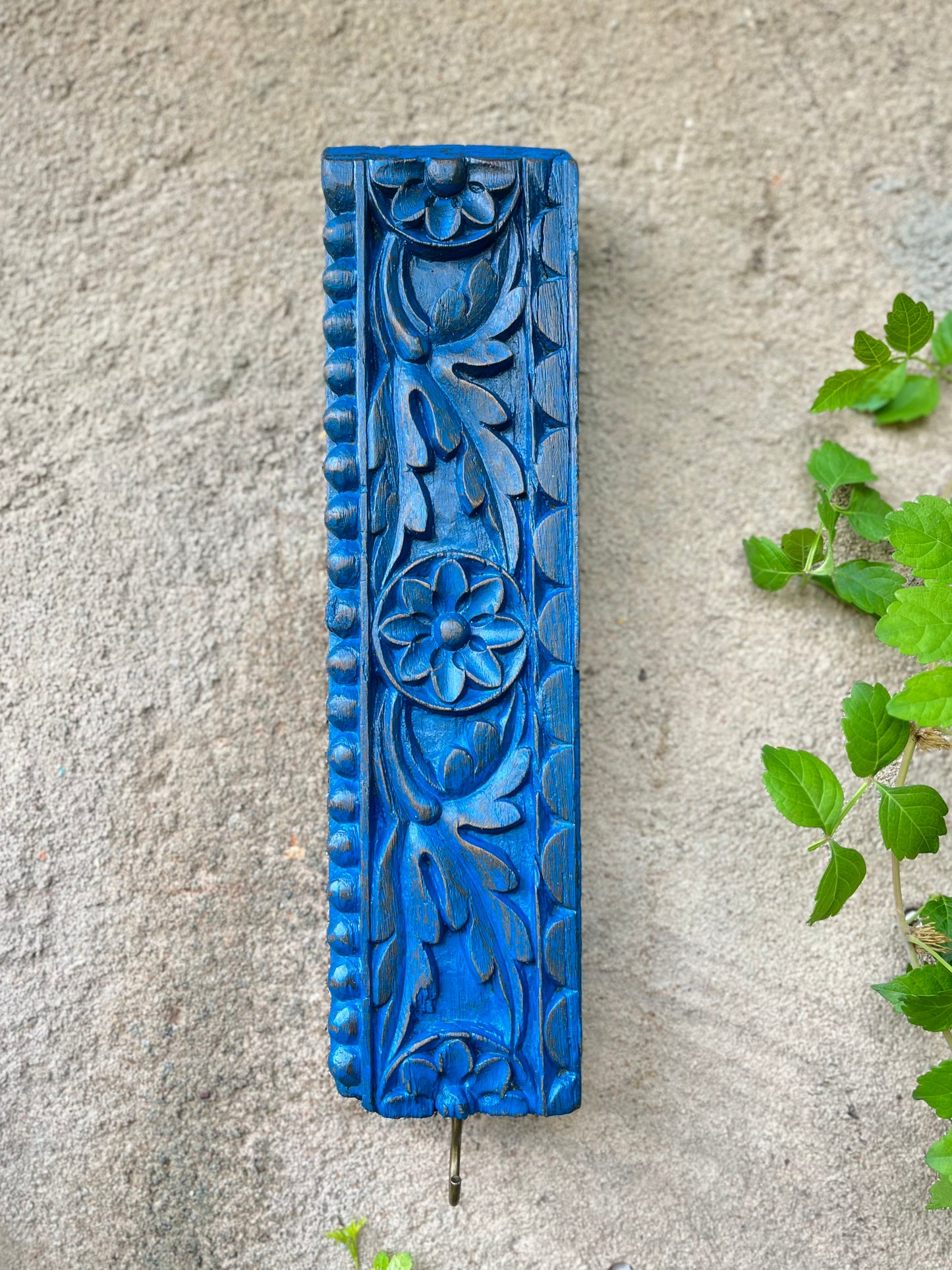 Old Carved Wall Blue Hook