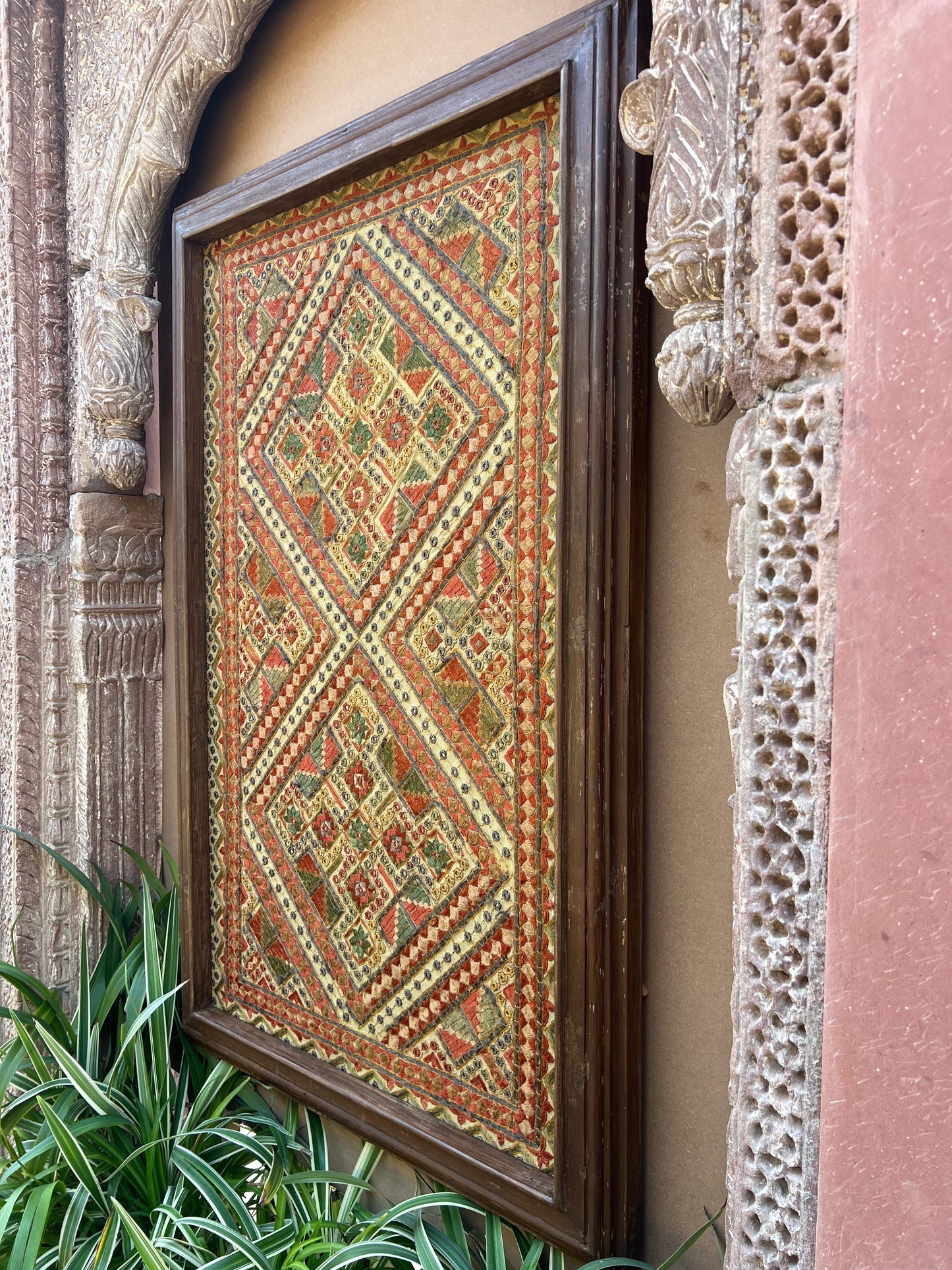 Wooden Cloth Frame