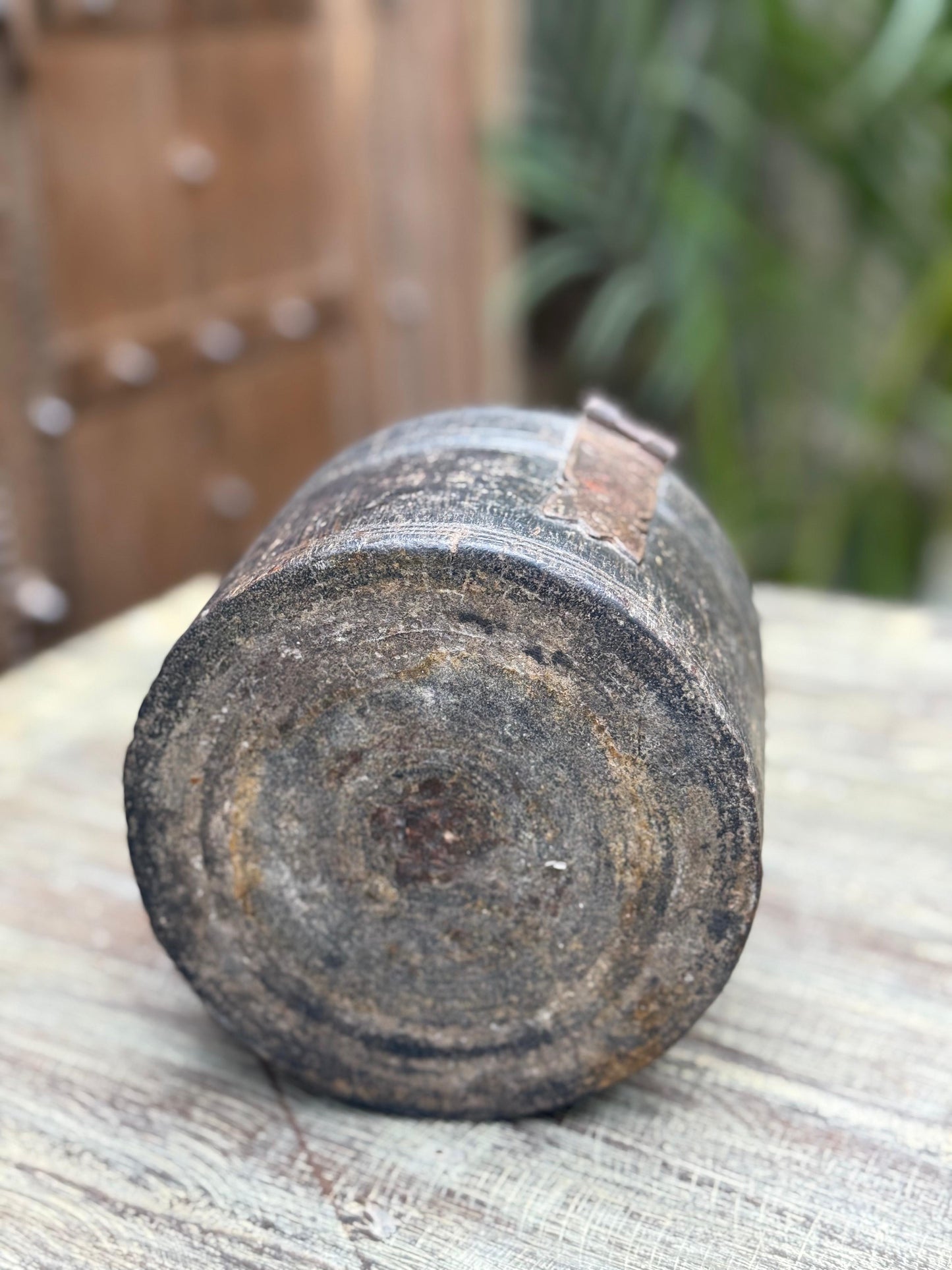 Iron Old Measurement Pot 