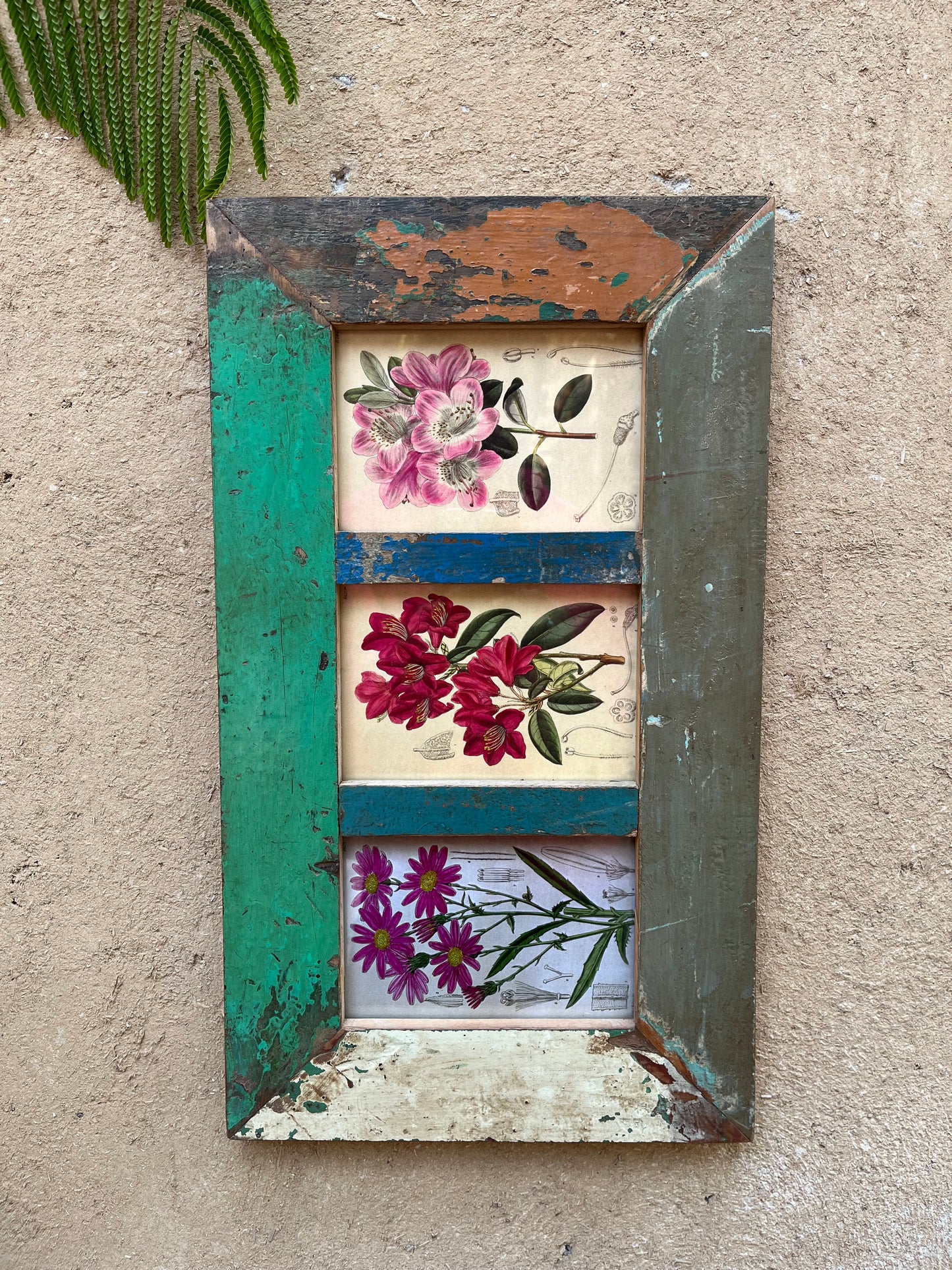 Wall Rustic Photo Frame in Wood
