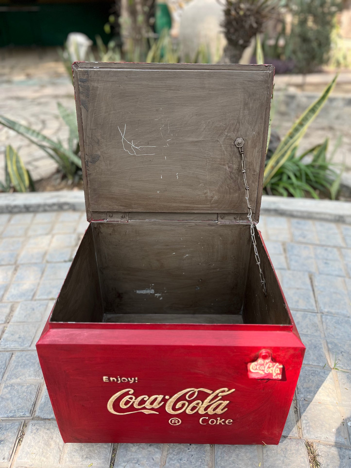 Retro Style Coke Box