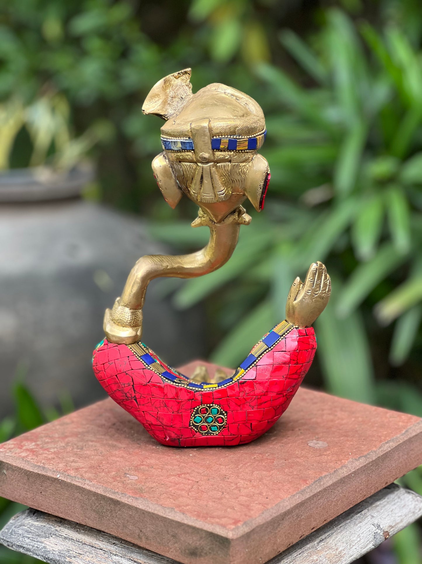 Brass Pagadi Ganesha with Stone