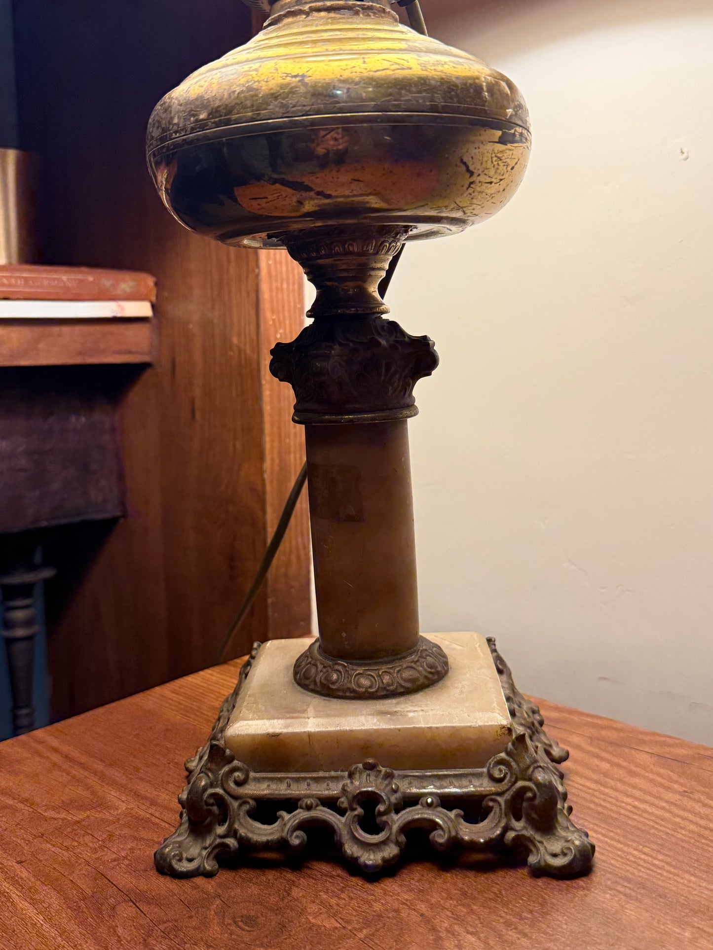 Vintage Victorian Lamp