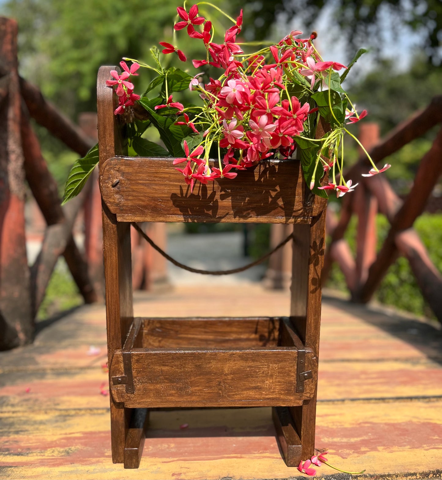 Vintage wood Pot Stand