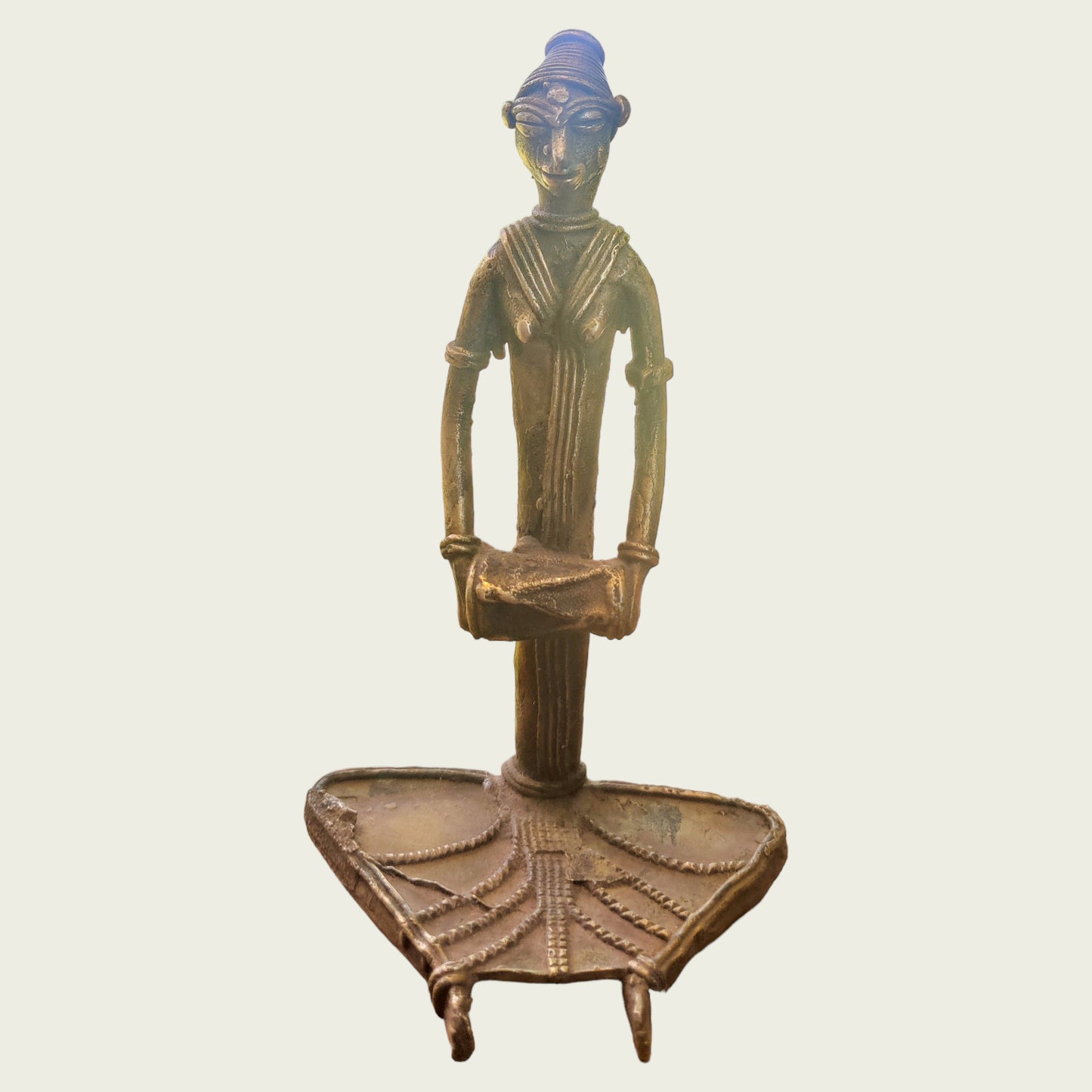 Tribal musicians figure