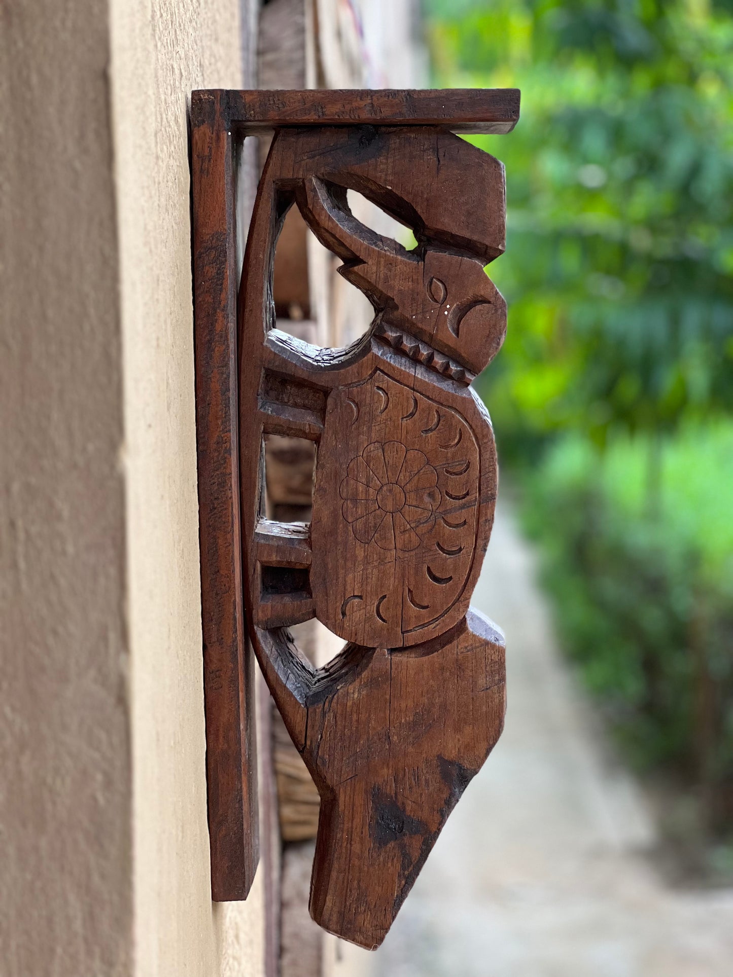 Old Elephant Handcarved Bracket