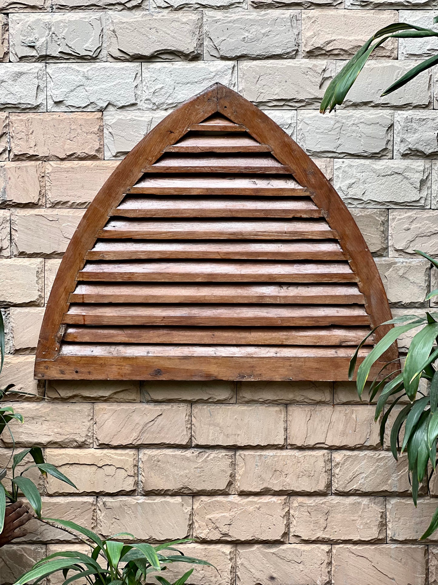 Vintage Colonial Wall Wooden Arch