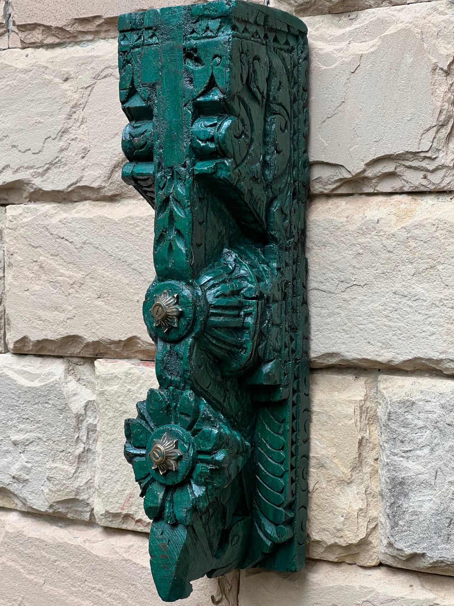 Wooden Green Wall Bracket