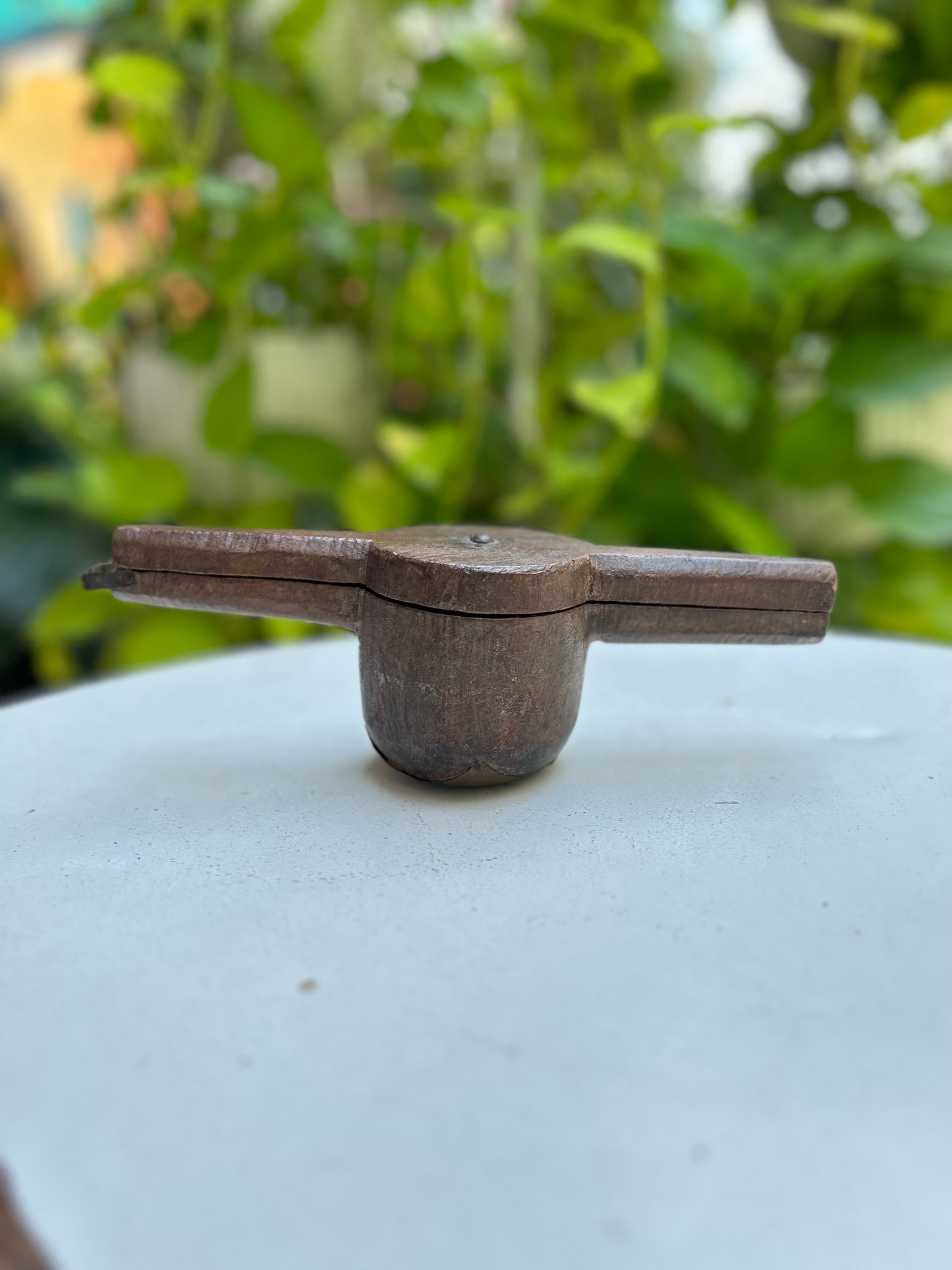 Vintage lemon squeezer