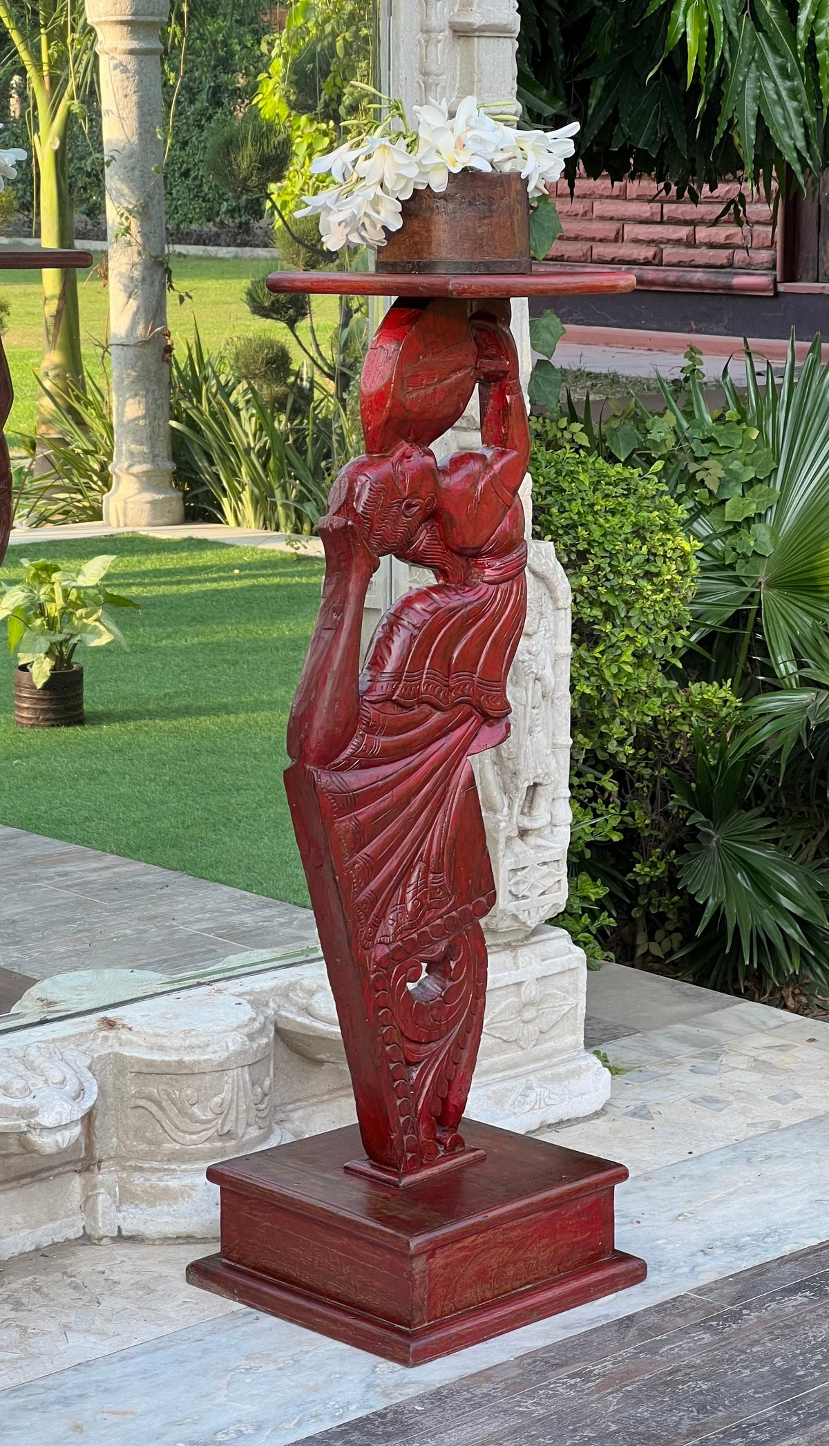 Vintage Musician Woman Stand