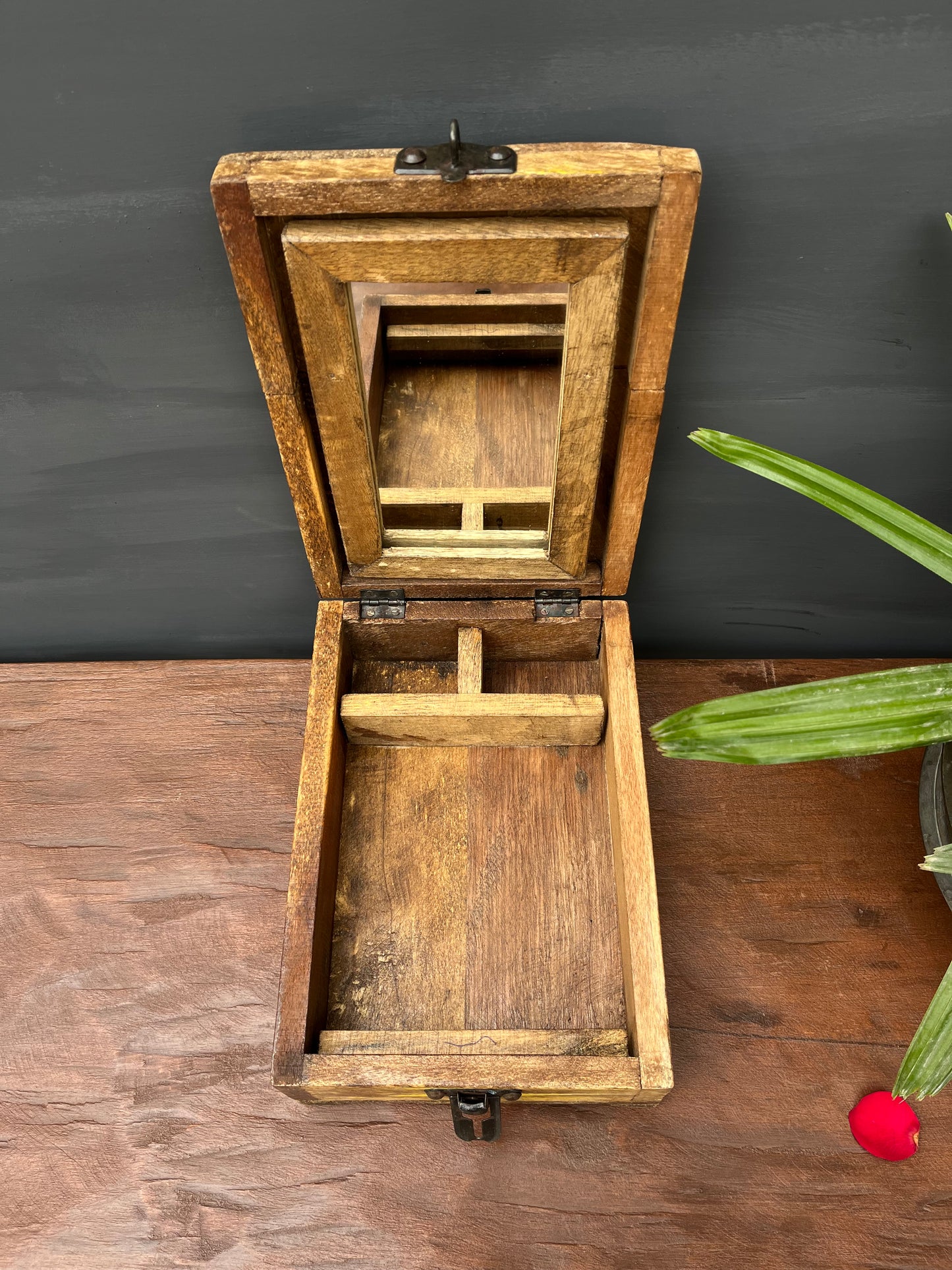 Wooden Mirror Barber Box