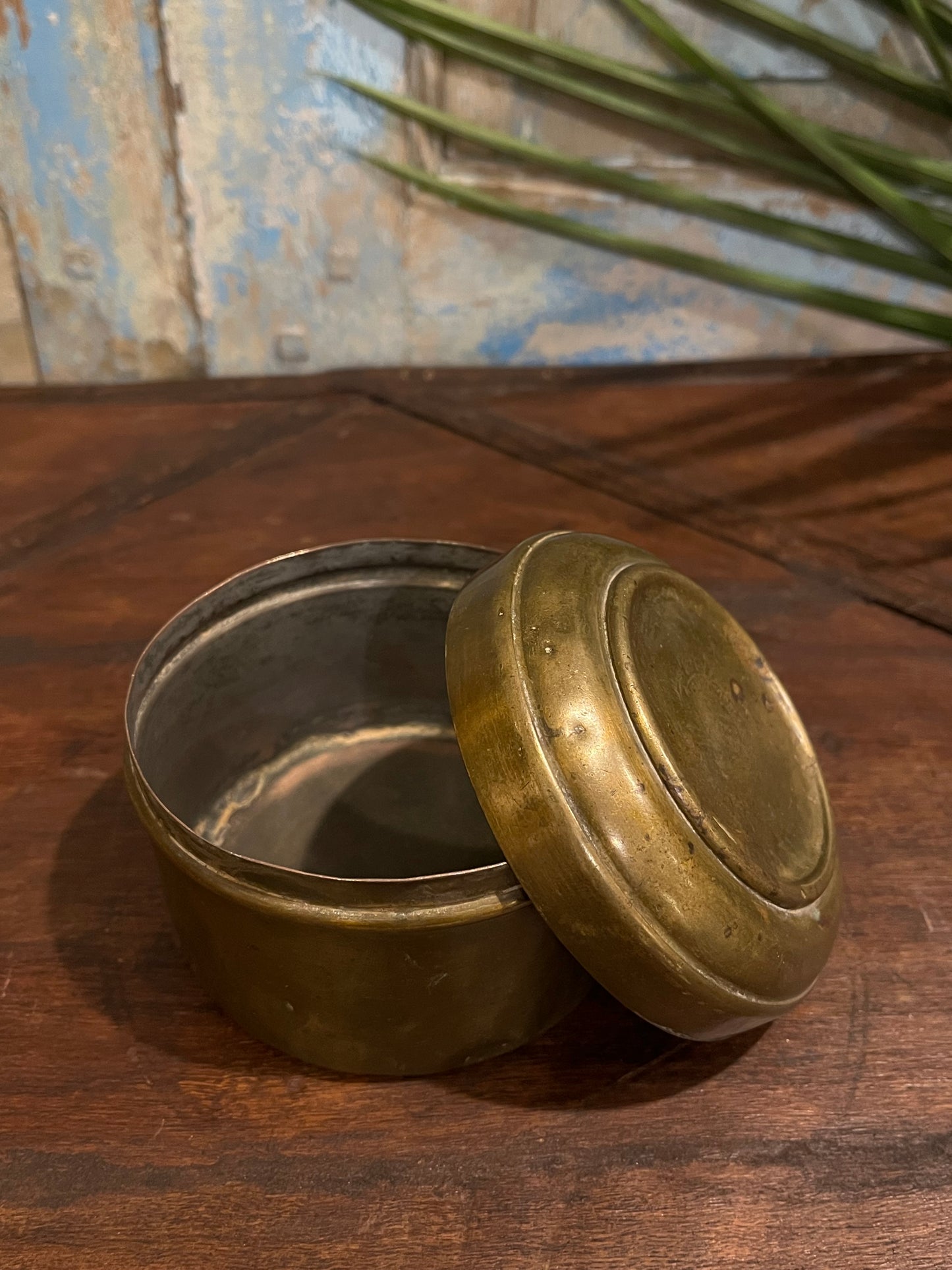 Brass Round Box