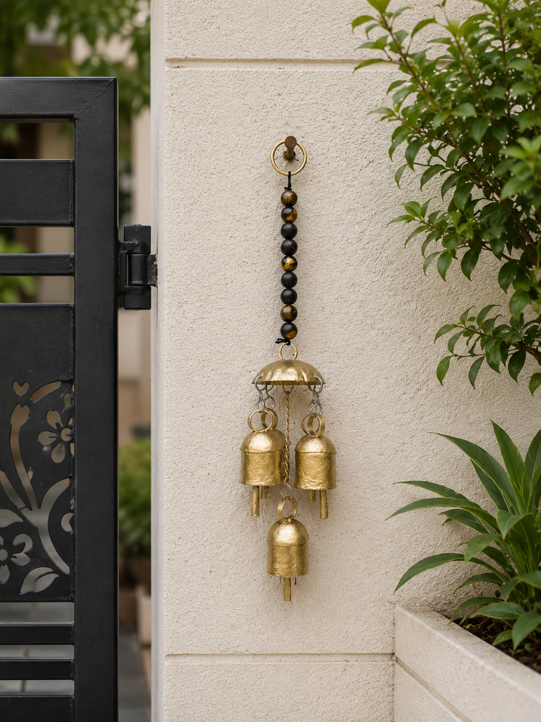 Metal Bead Hanging ￼￼