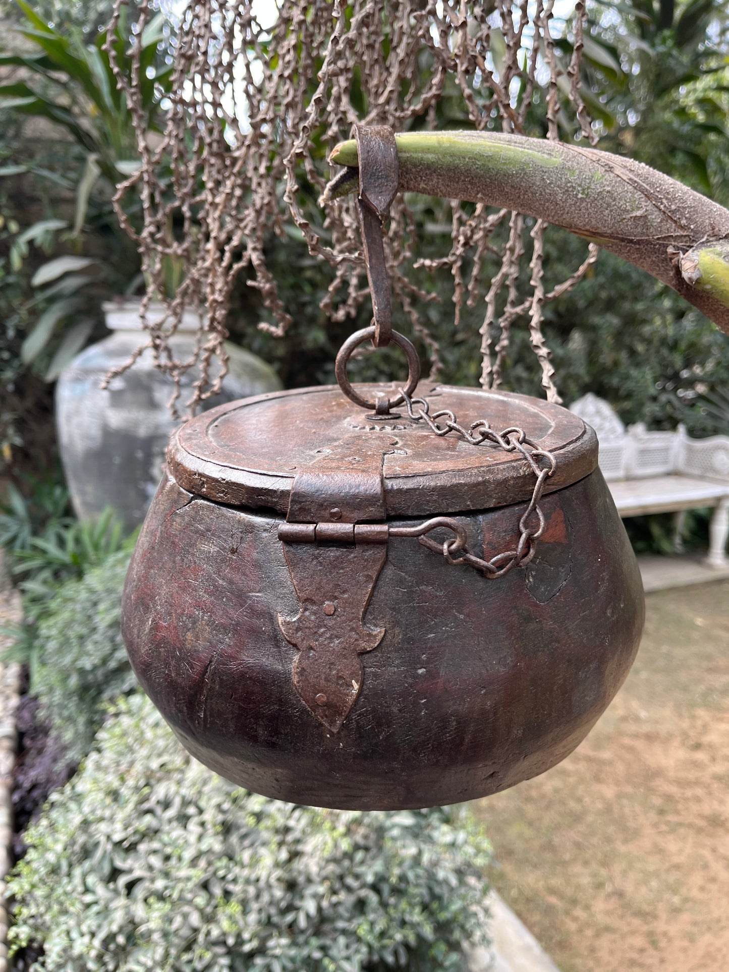 Wood Vintage Pot