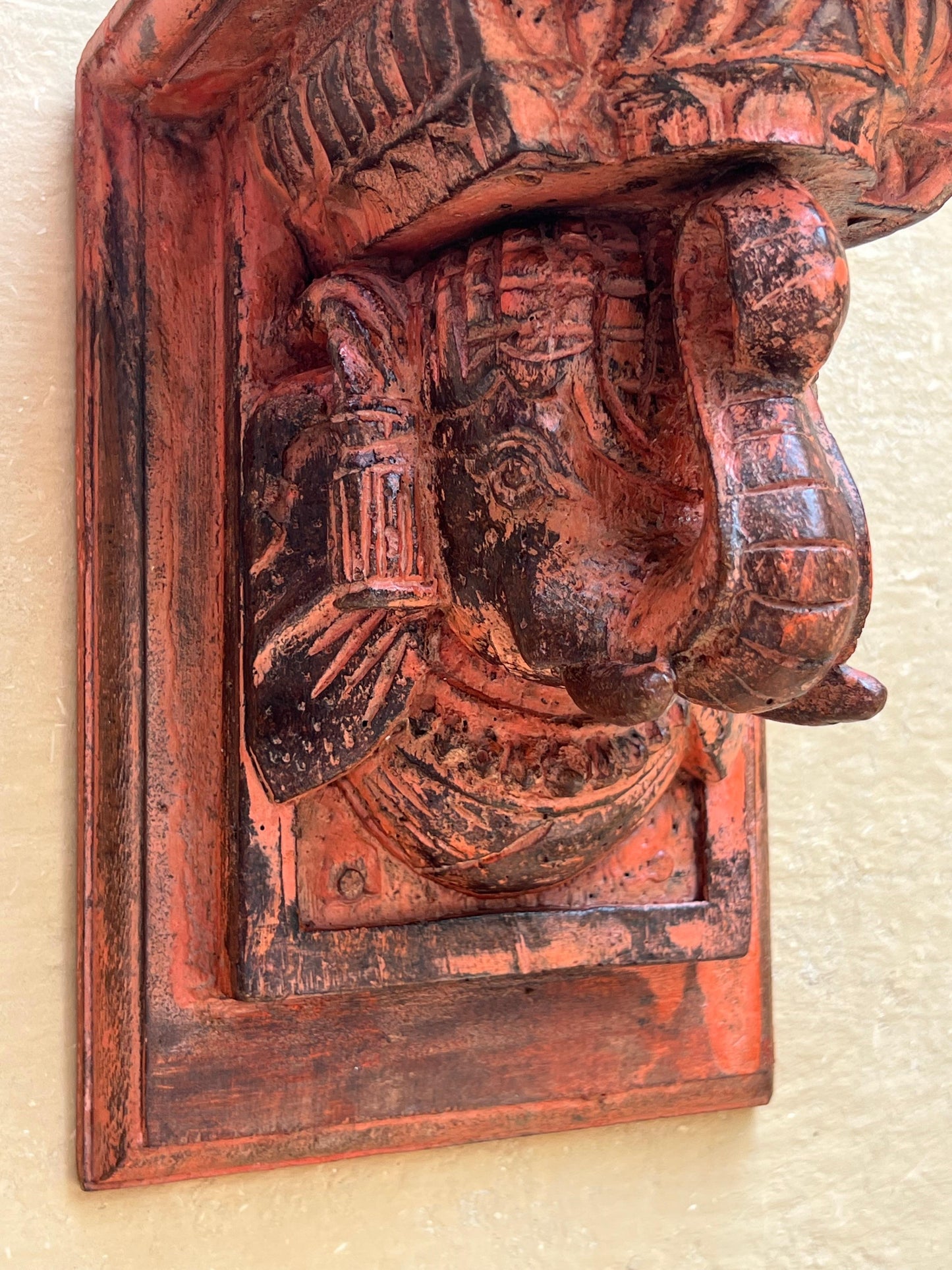 Wooden Elephant Bracket ￼
