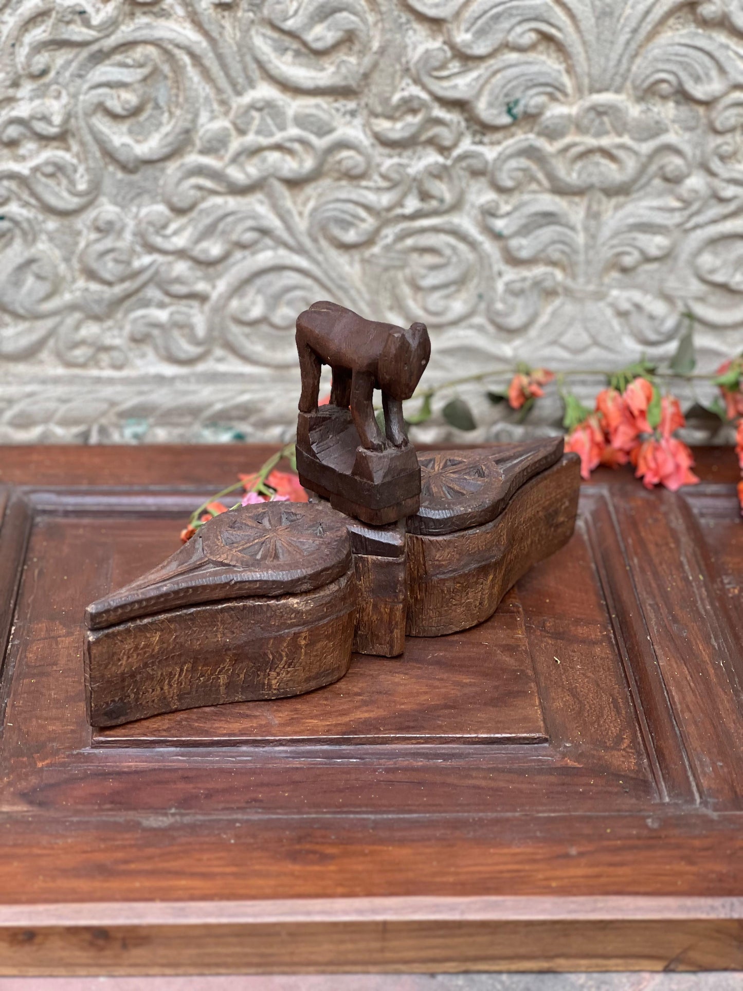 Old Vintage Spices Box ￼