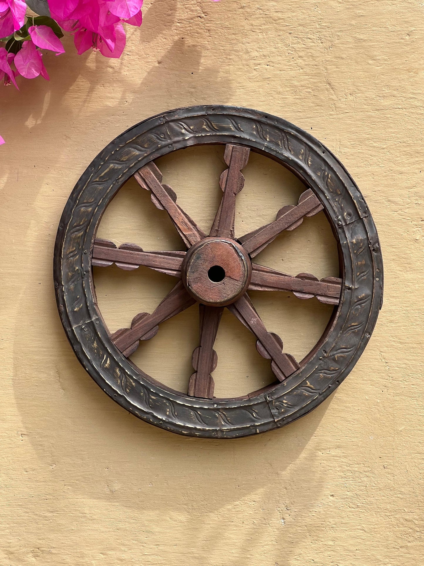 Old Wall Decor Wheel