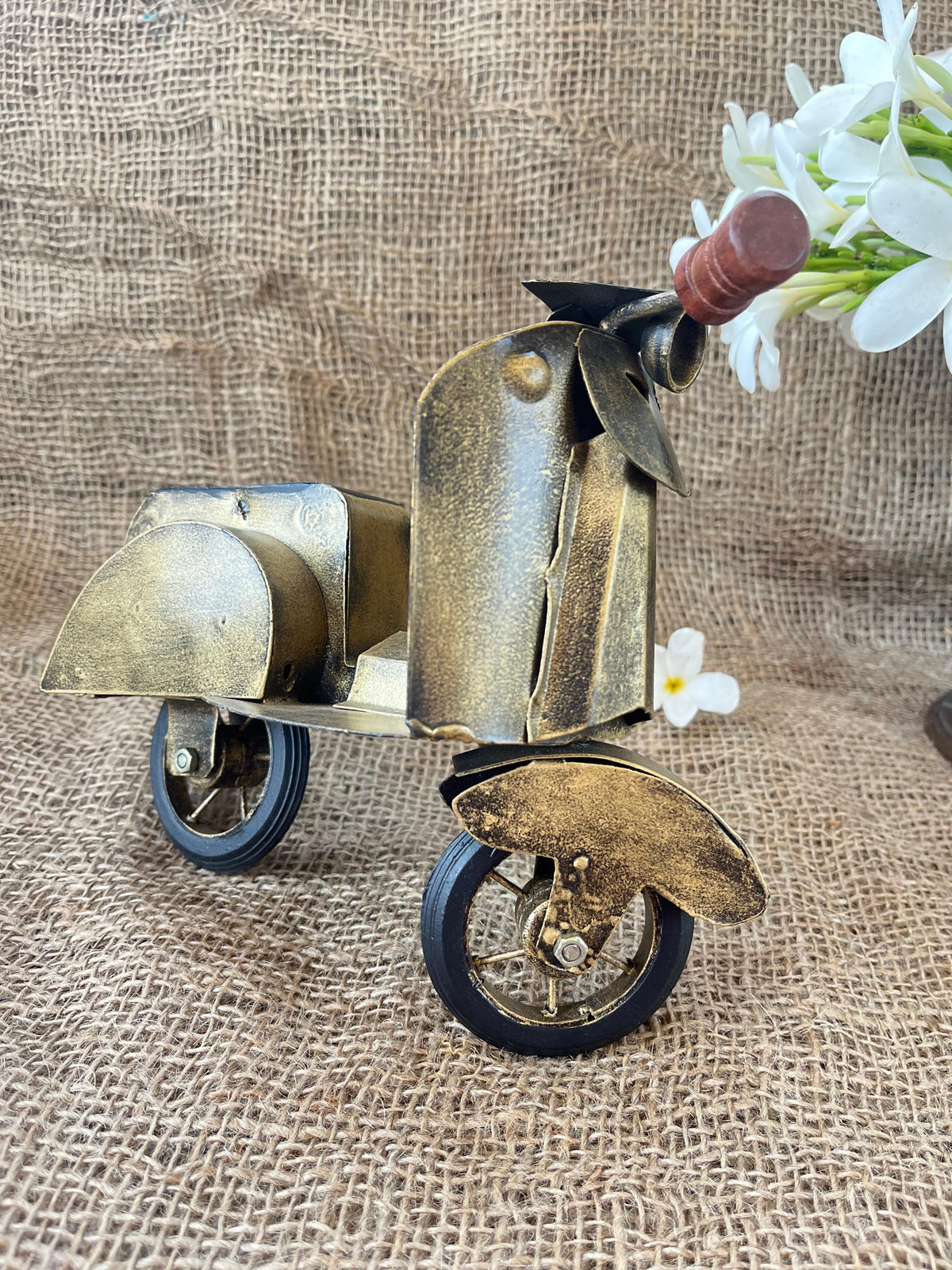 Gold Iron Scooter ￼