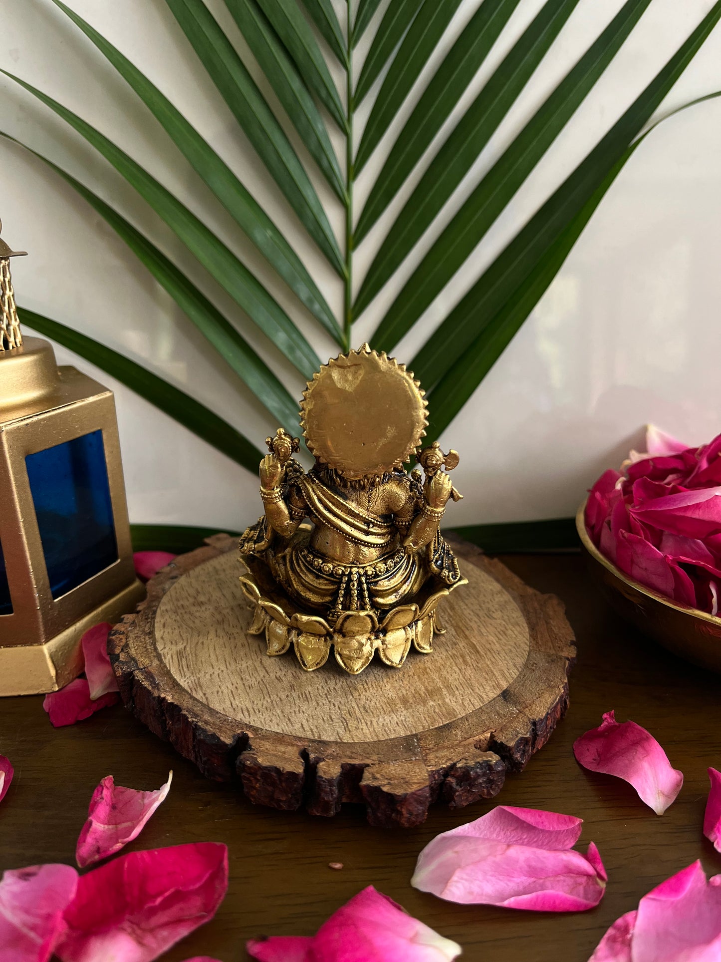 Brass Divy Lord Ganesha on Lotus