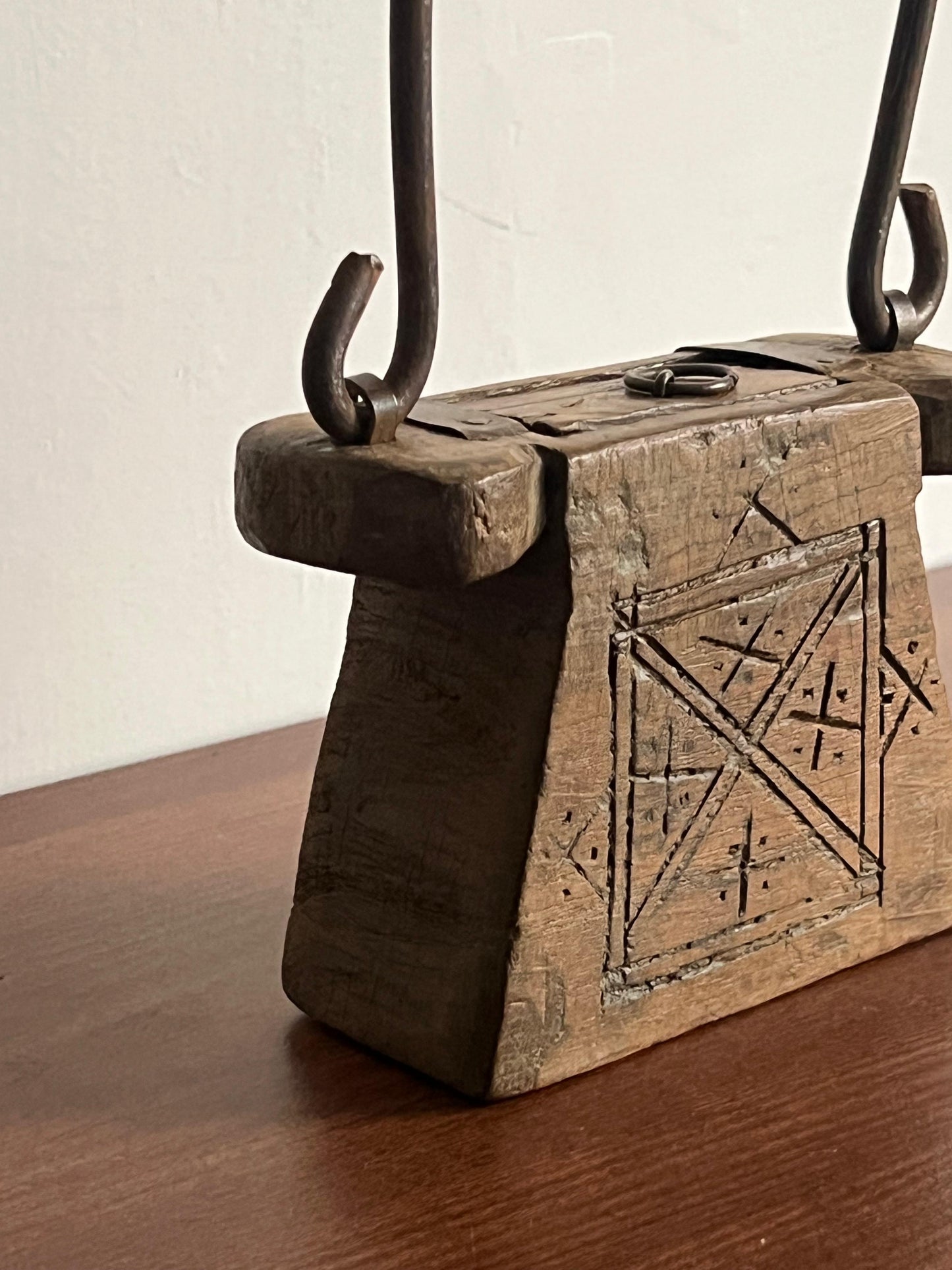Old Teliya Box