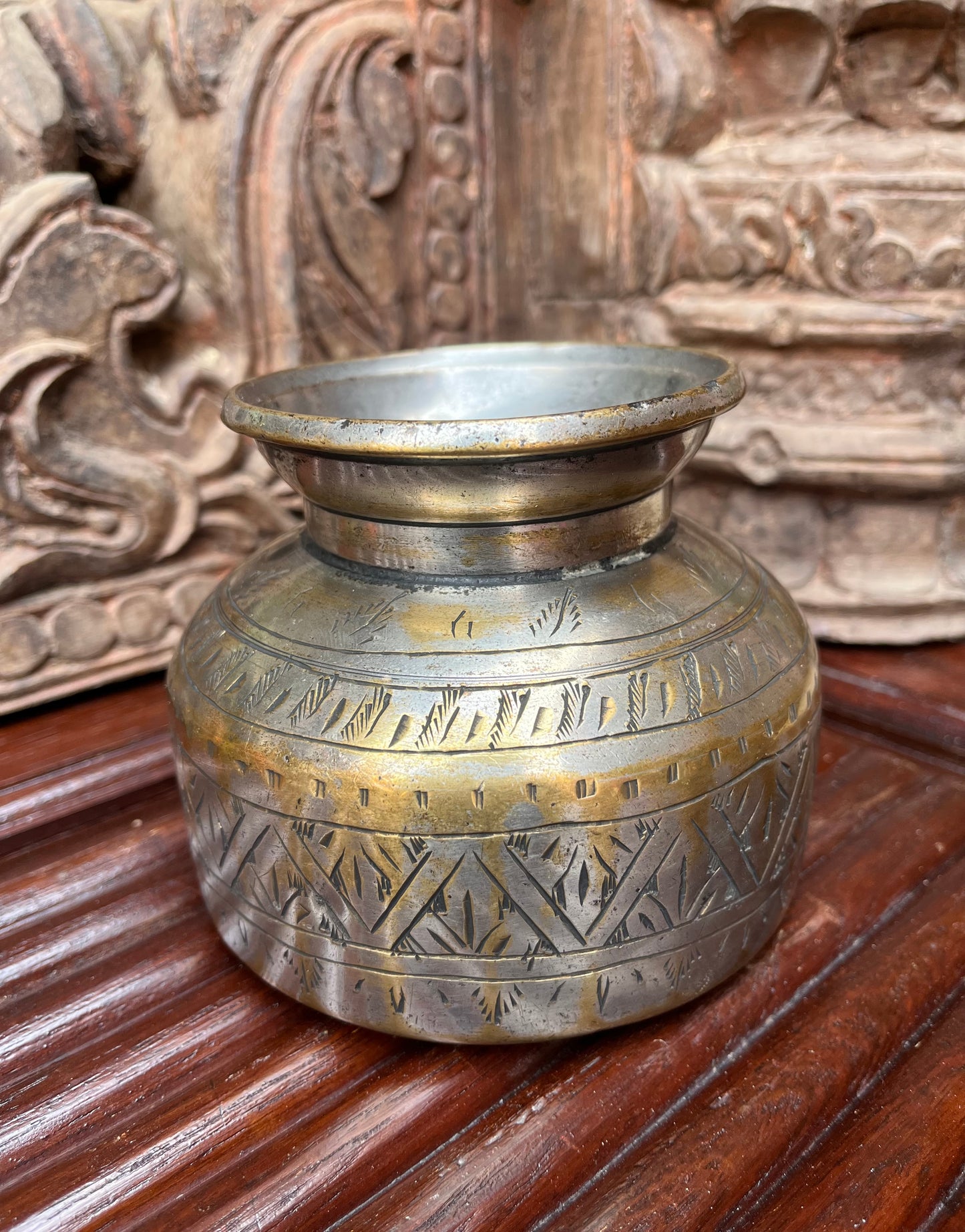 Vintage Brass Round Planter/Pot