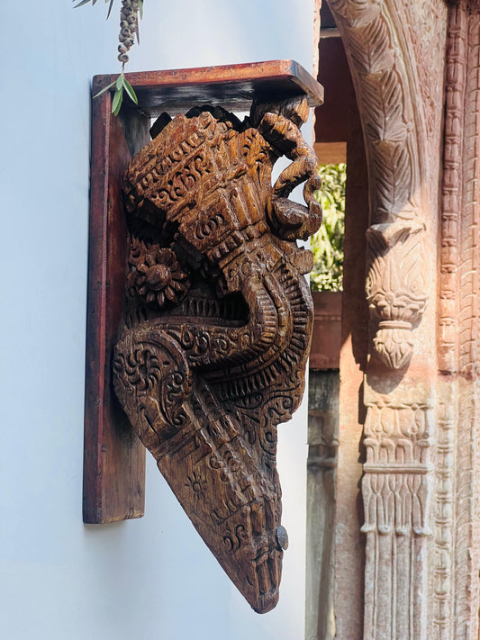 Wooden Carved Bracket ￼