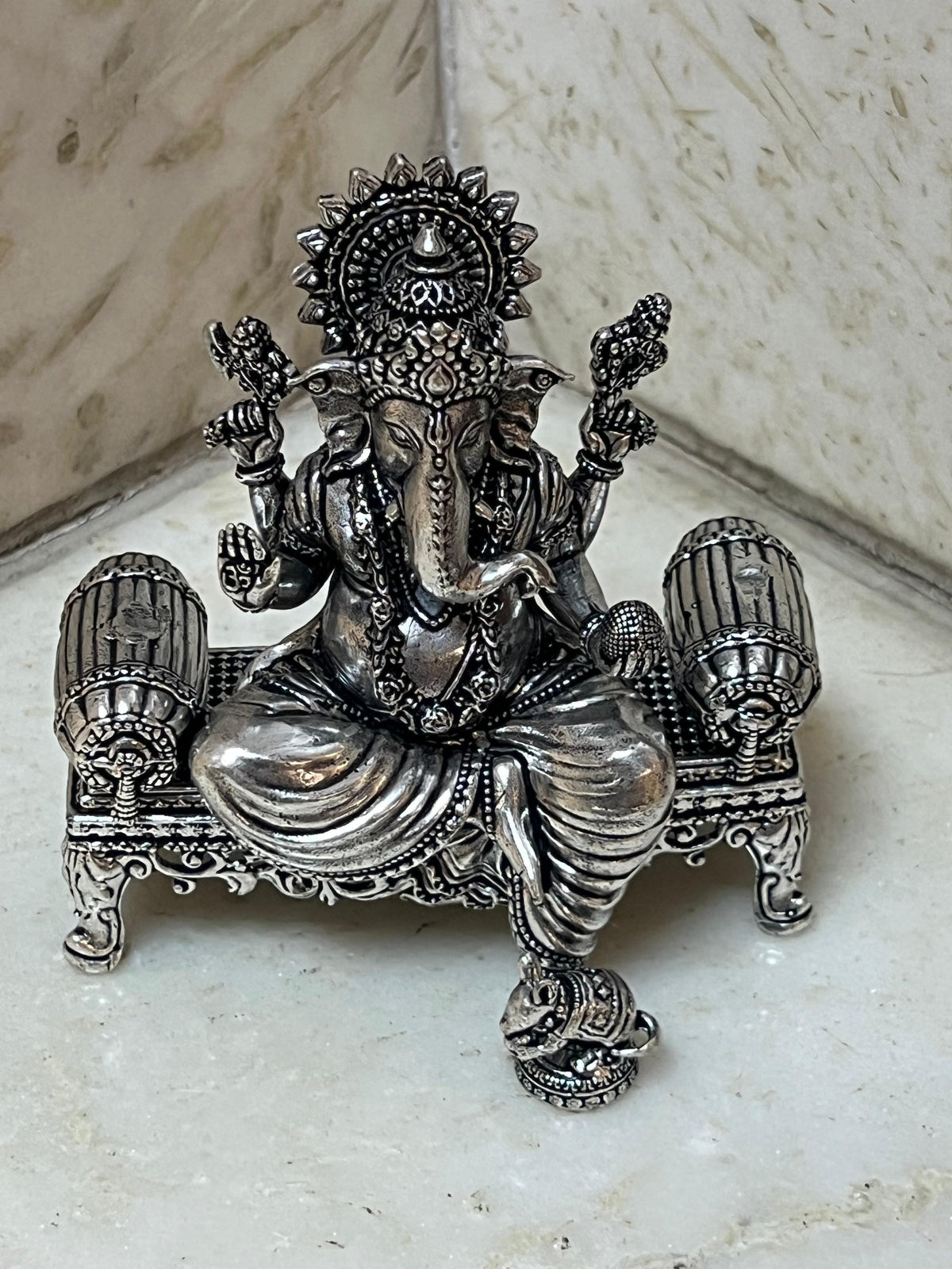 Brass Seating Chowki Ganesha