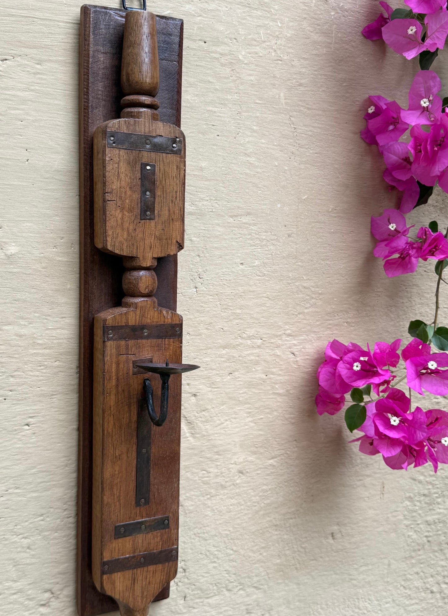 Wall Candle Stand ￼