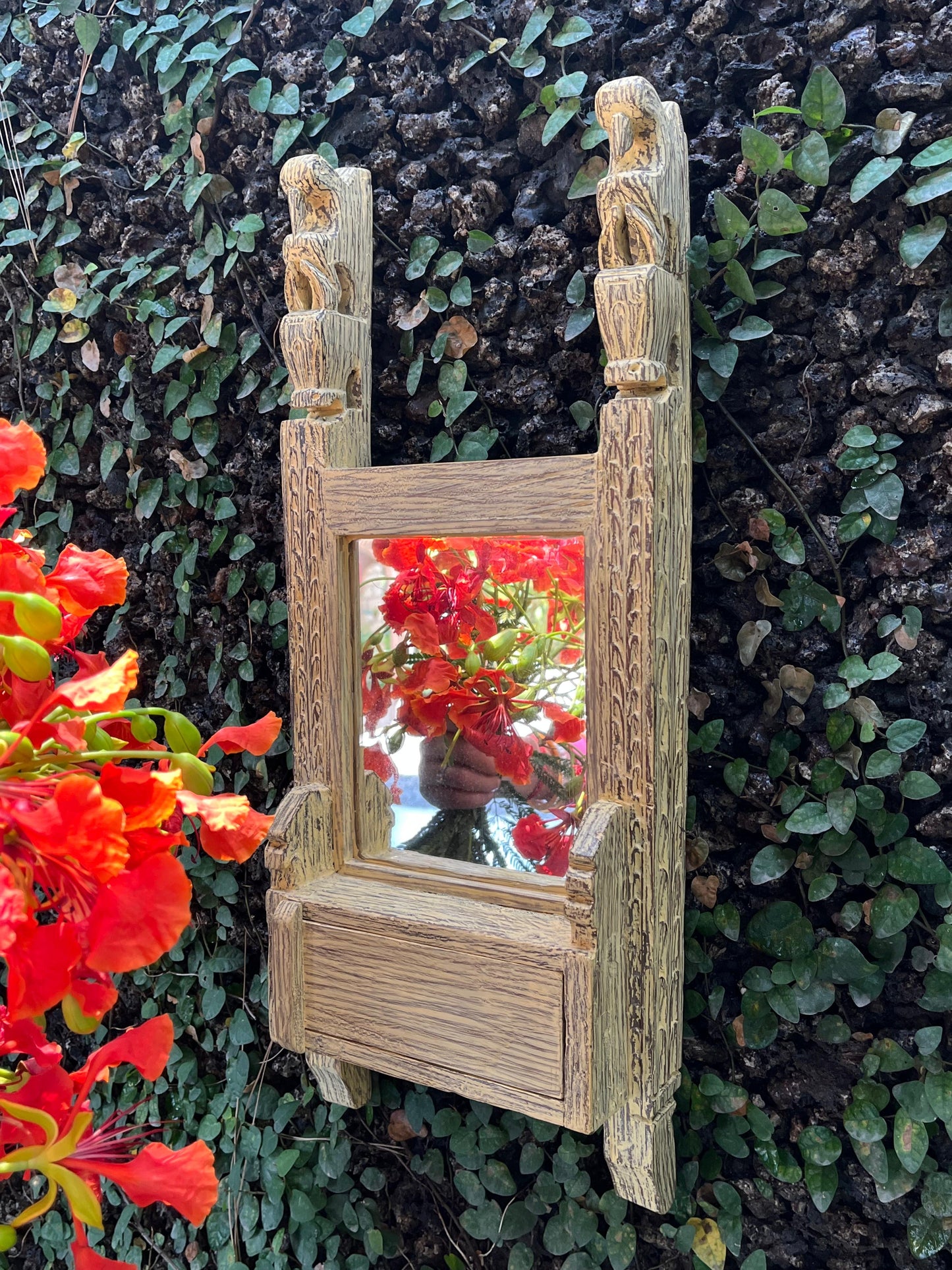 Gujarati frame ￼