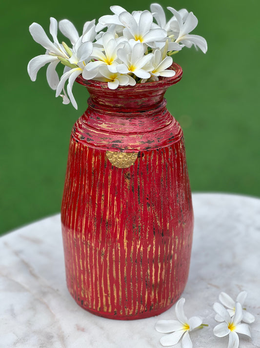 Red pot