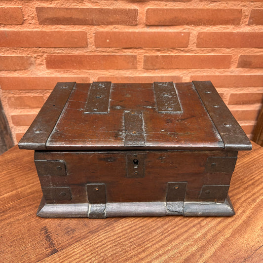 Wooden vintage Cash Box