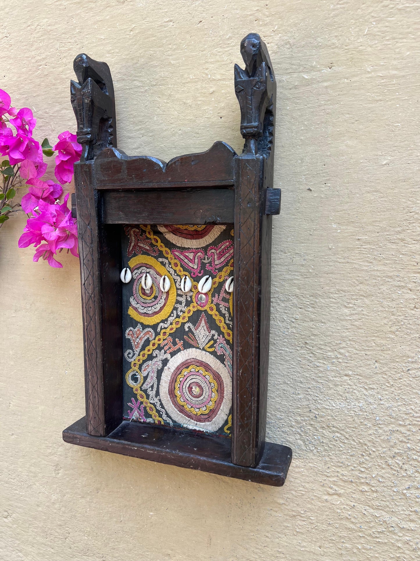 Wood Vintage Clothe Frame