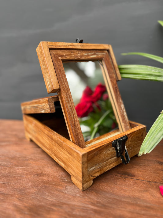 Wooden Barber Box