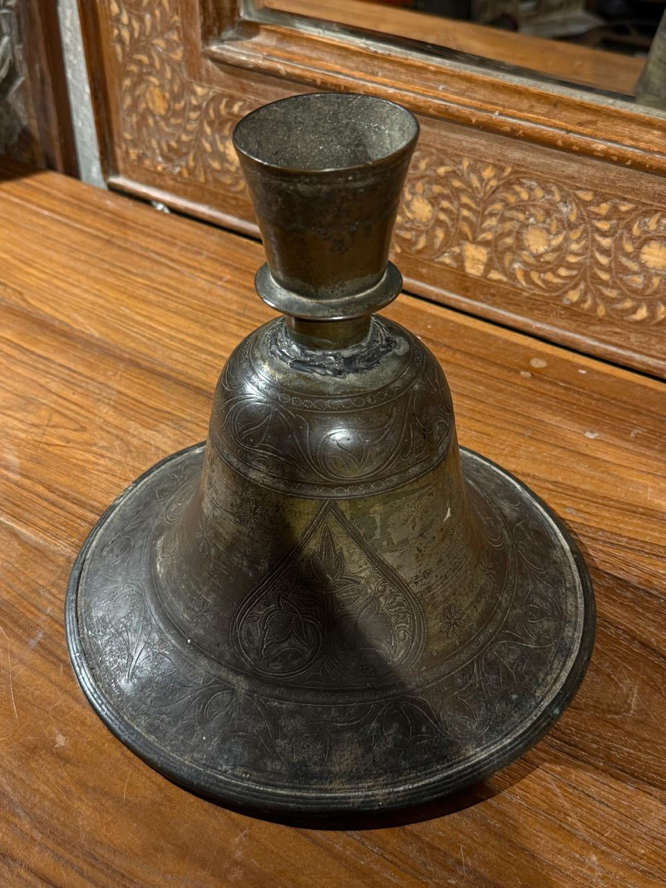 Bronze Hukka Shape Pot