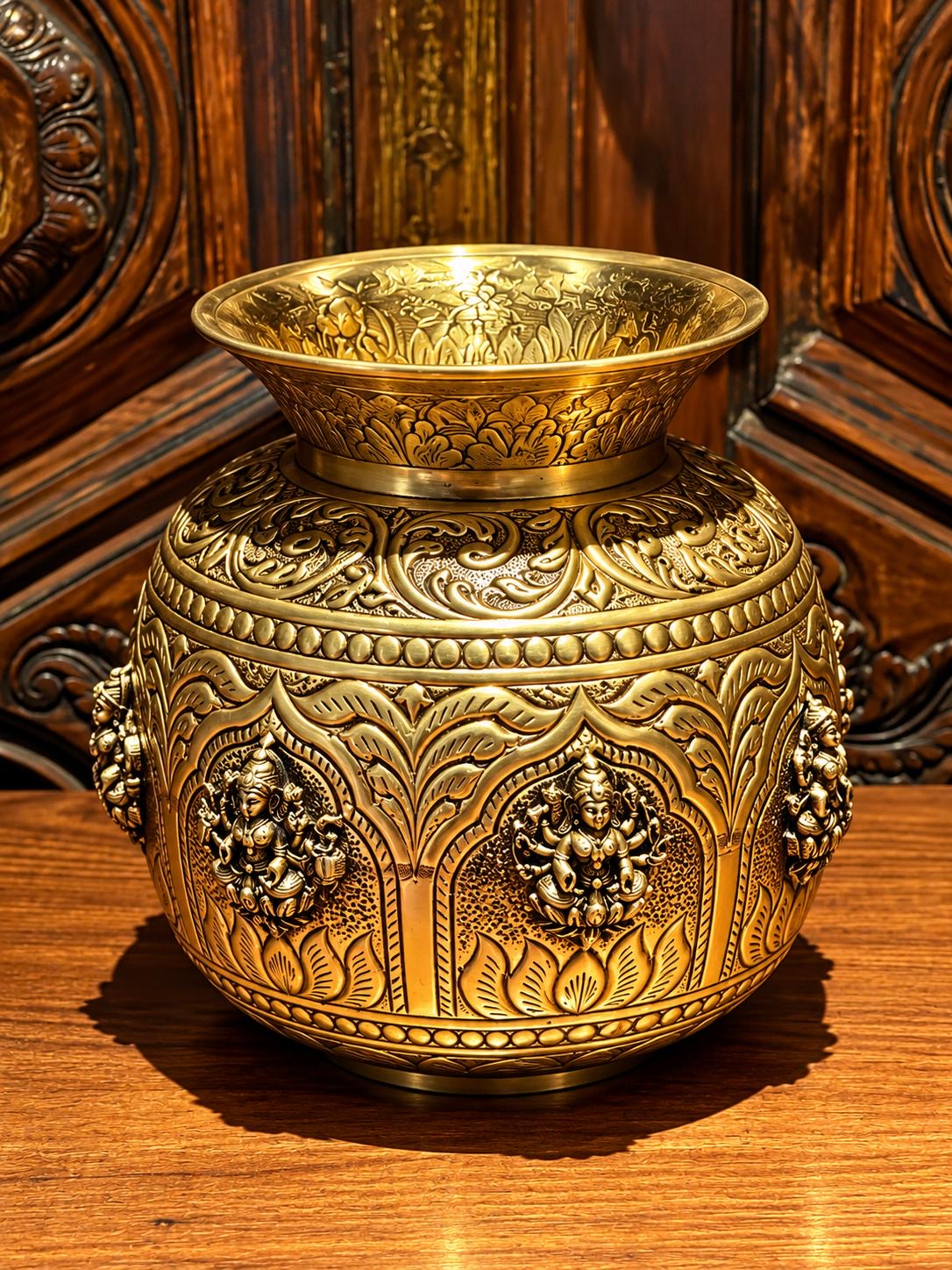 Brass Round Asth Laxmi Pot