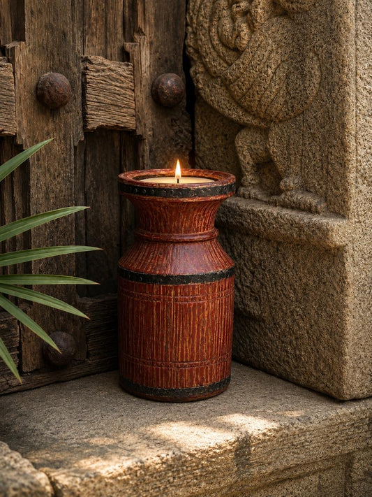 Red Pot Candle Holder ￼