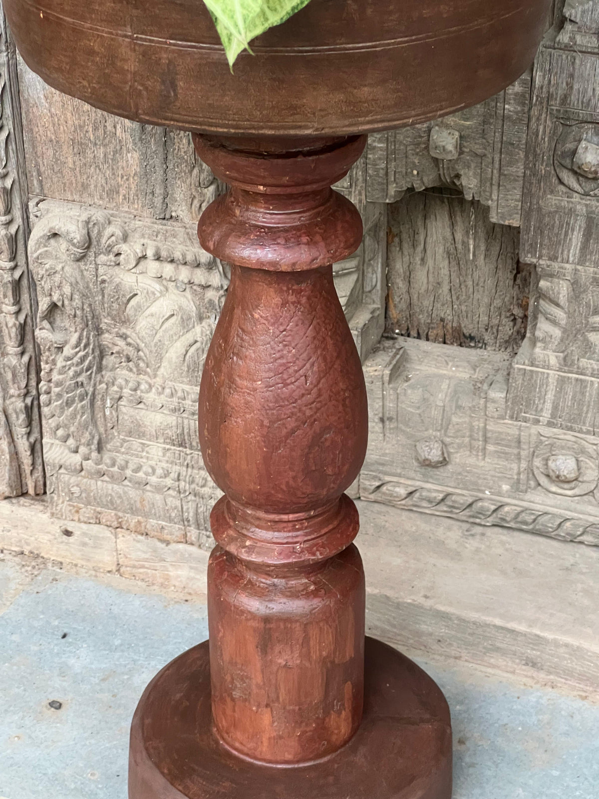Wooden Stand Planter ￼