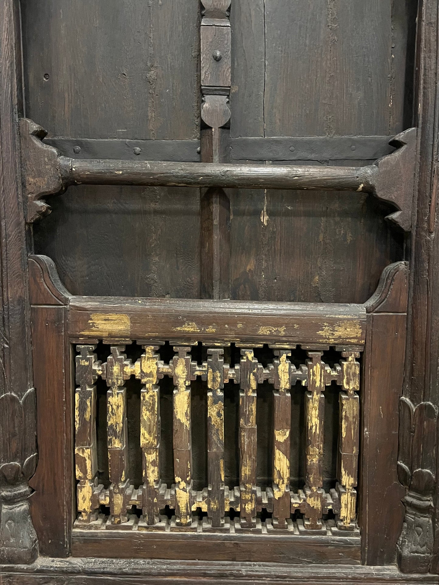 Vintage Decorative Jhrokha/Balcony