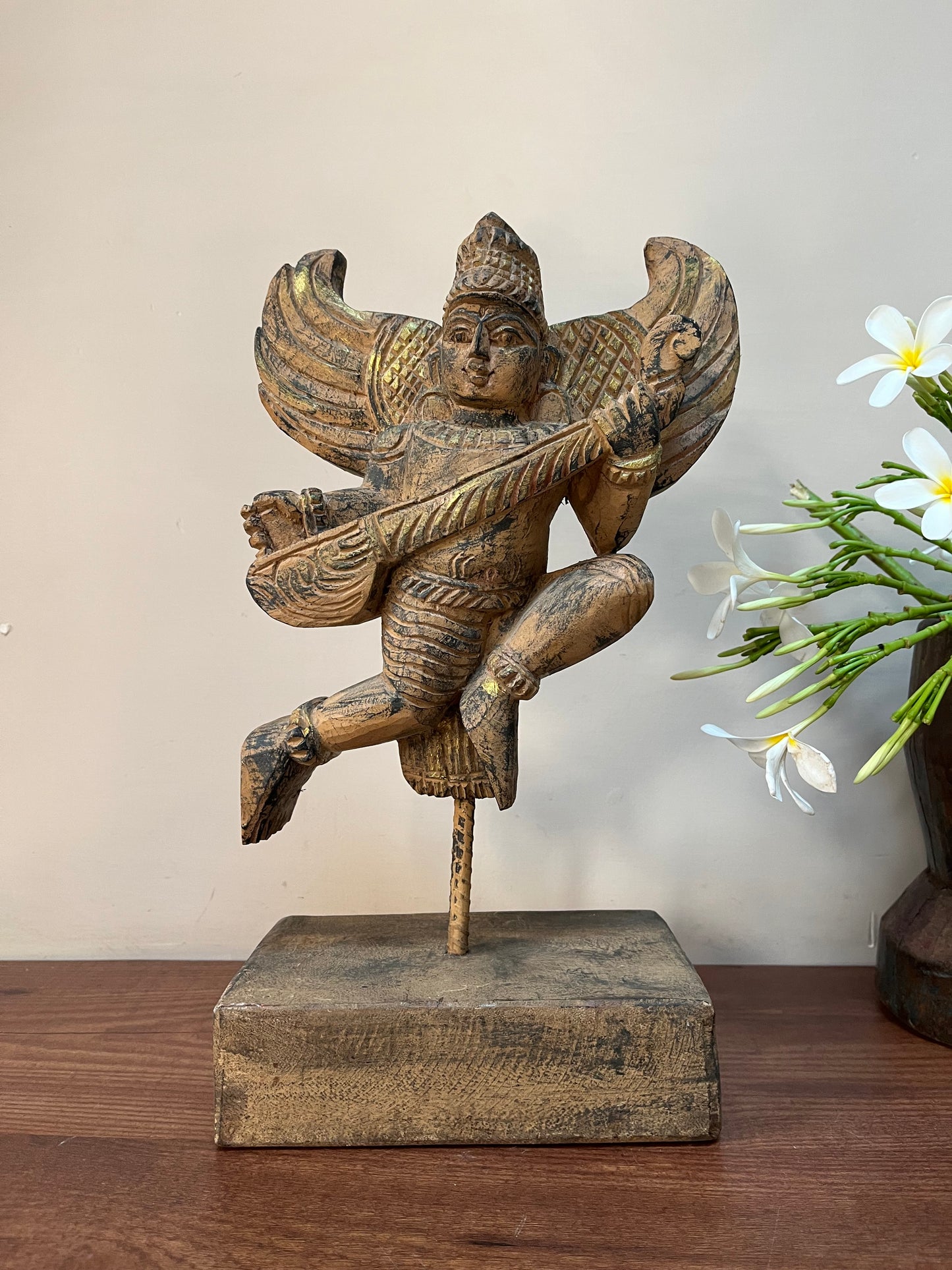 Angel Decorative Figurine