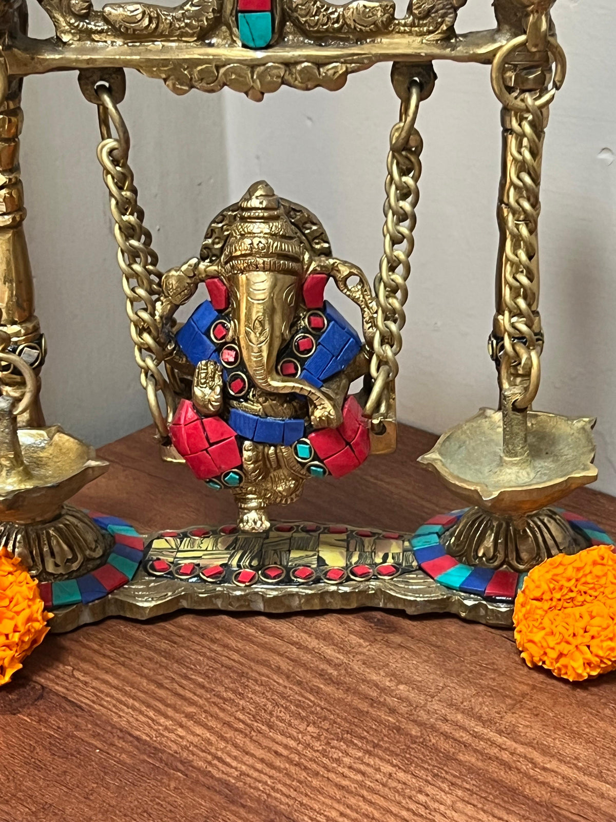 Brass Stone Swing Ganesha ￼