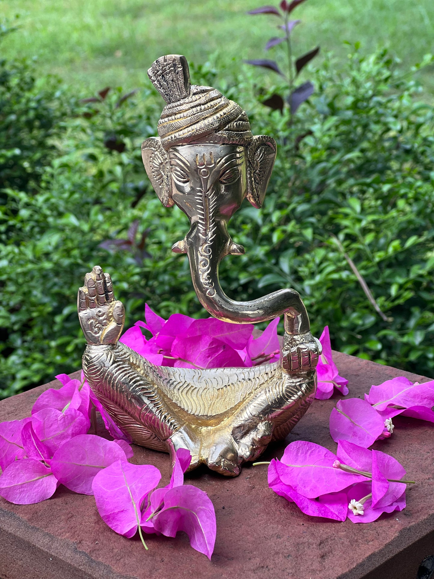 Brass Turban Pagadi Lord Ganesha Idol