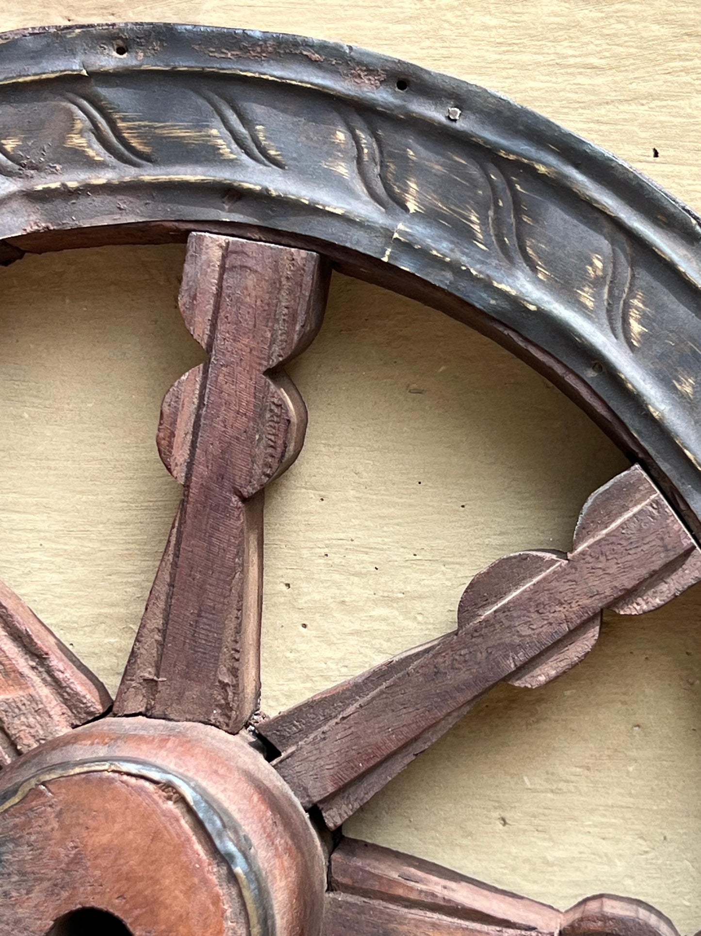 Old Wall Decor Wheel
