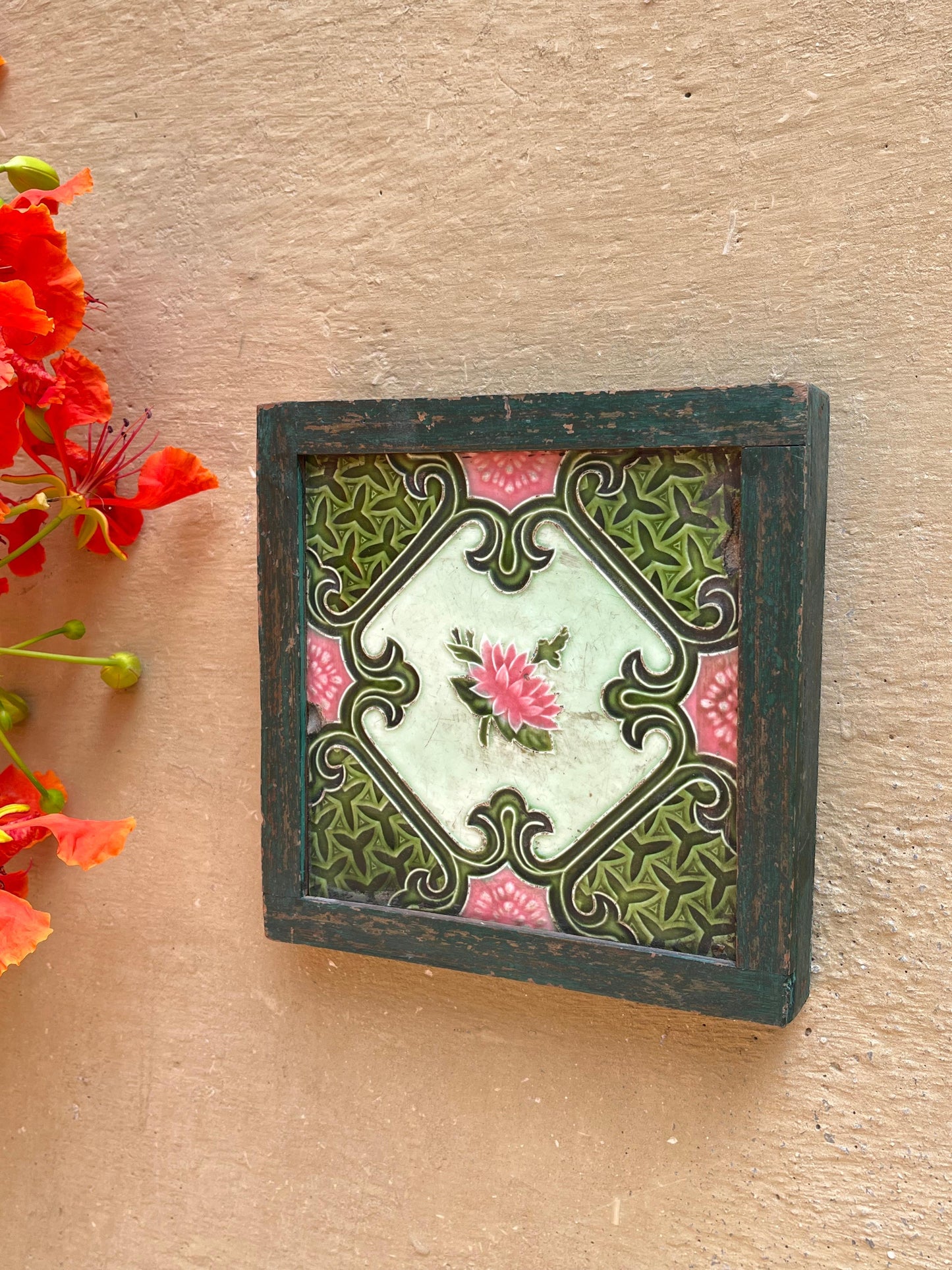 Old Tile Frame