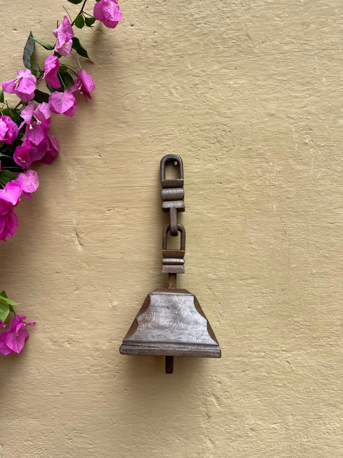 Vintage Wood Carved Bell ￼