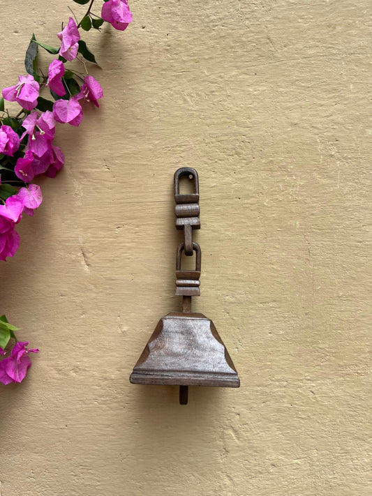 Vintage Wood Carved Bell ￼
