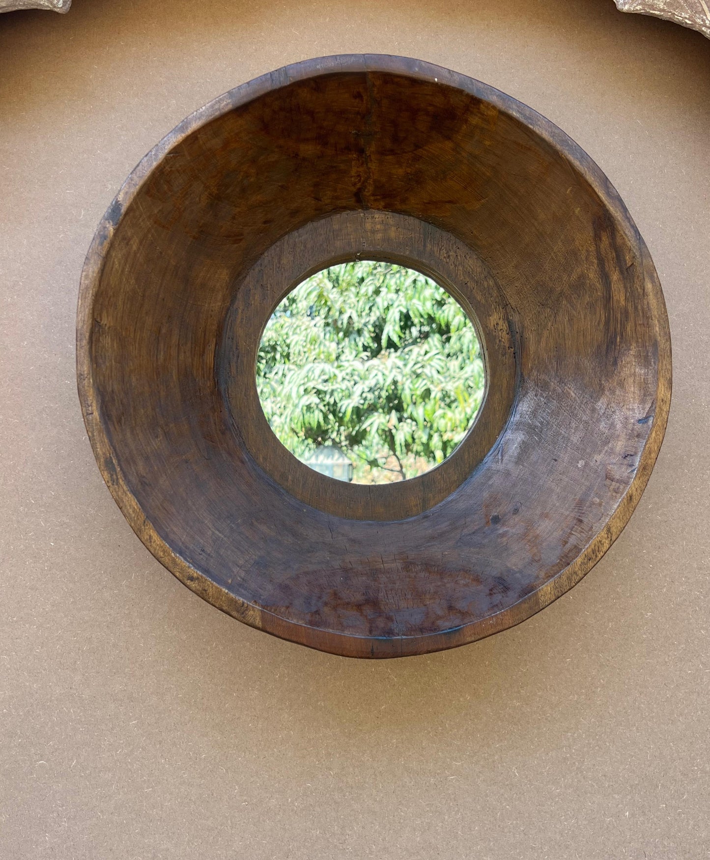 Round Wall Plate Mirror