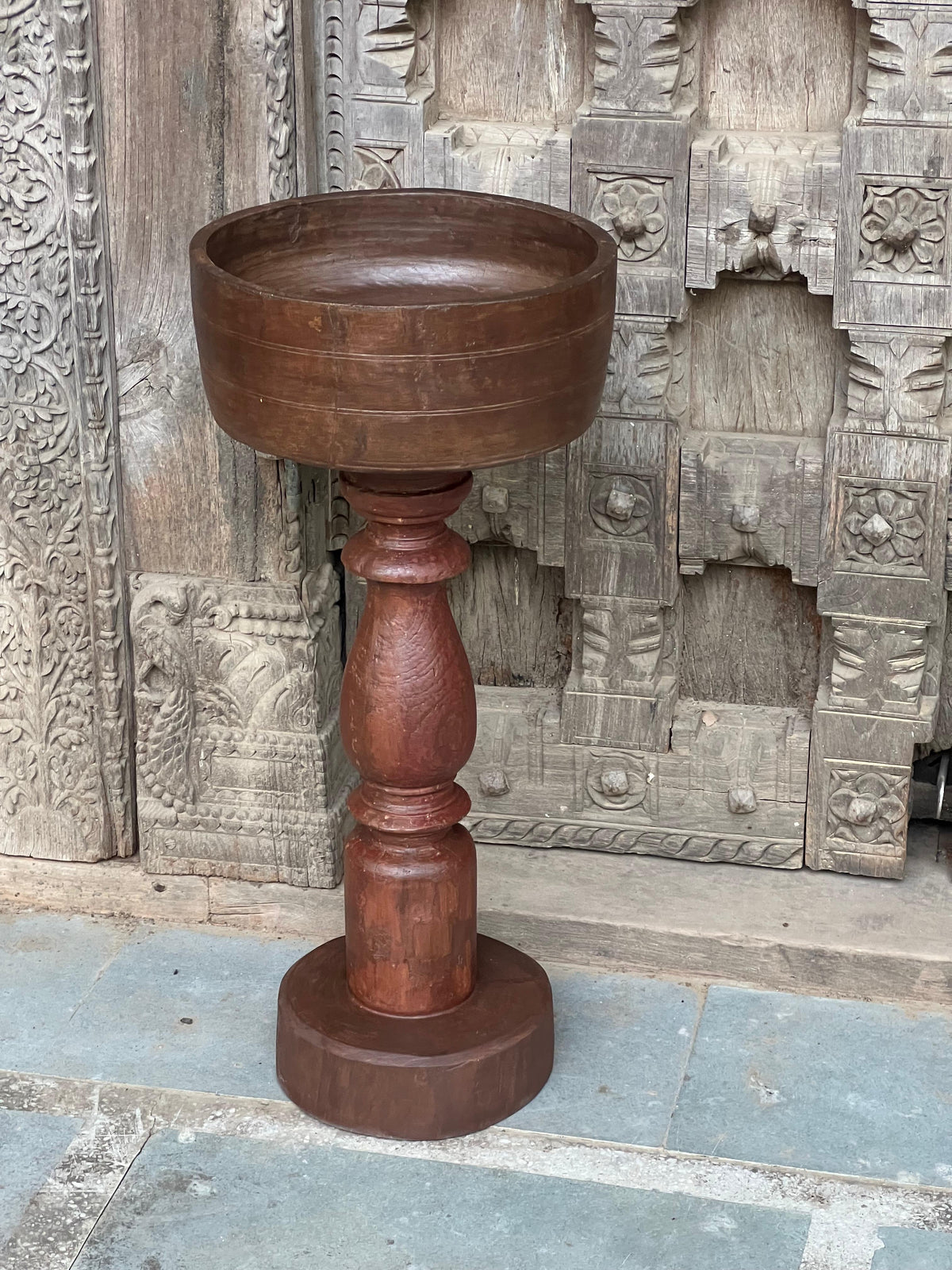 Wooden Stand Planter ￼