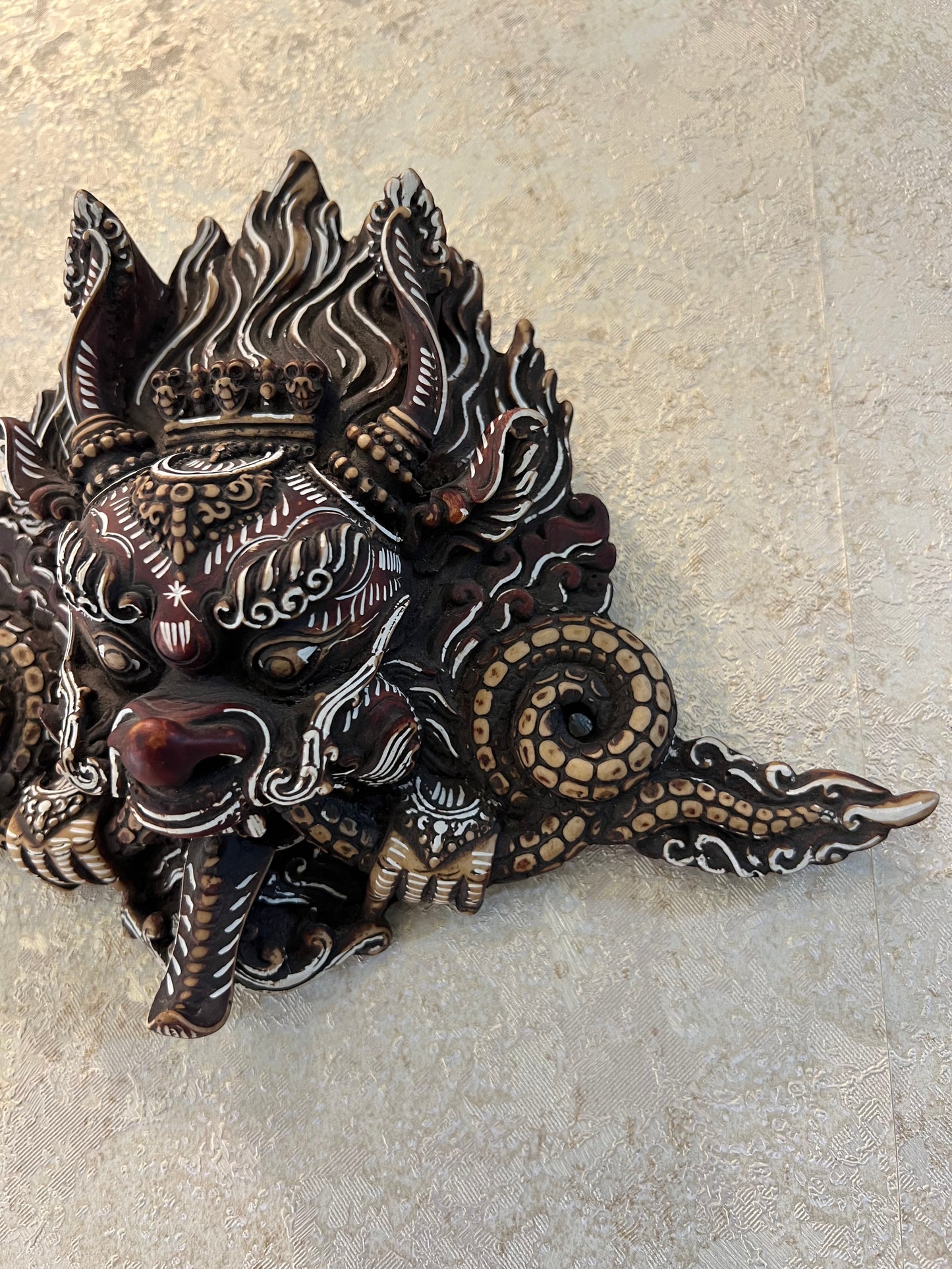 Yaali face 4 inch