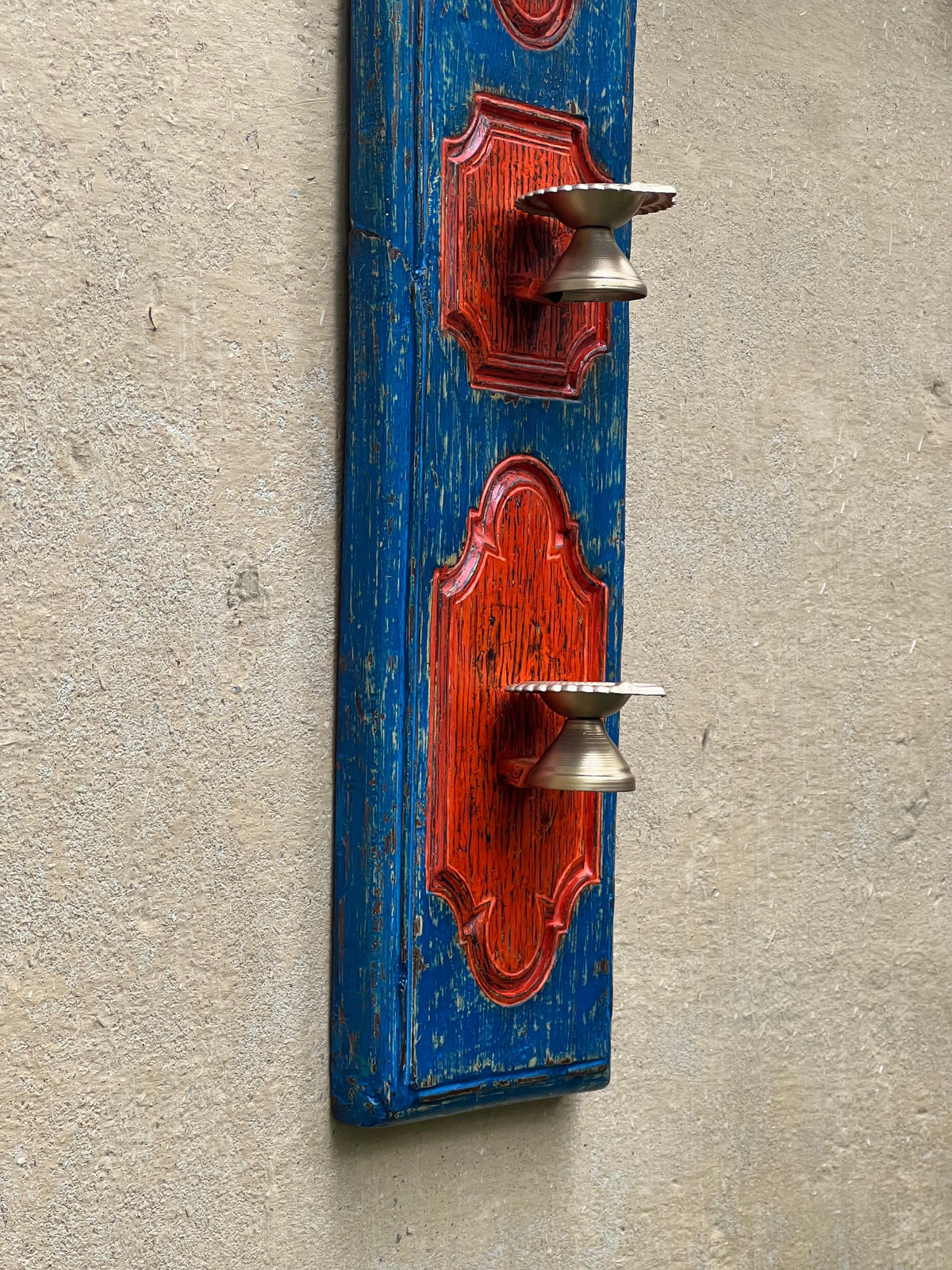 Blue Carved Diya Bracket ￼
